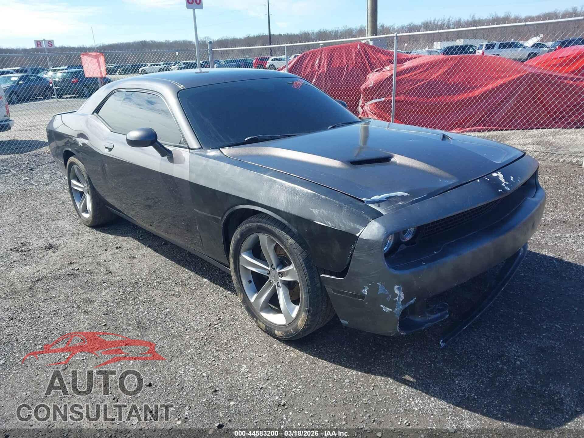 DODGE CHALLENGER 2015 - 2C3CDZAT2FH719032