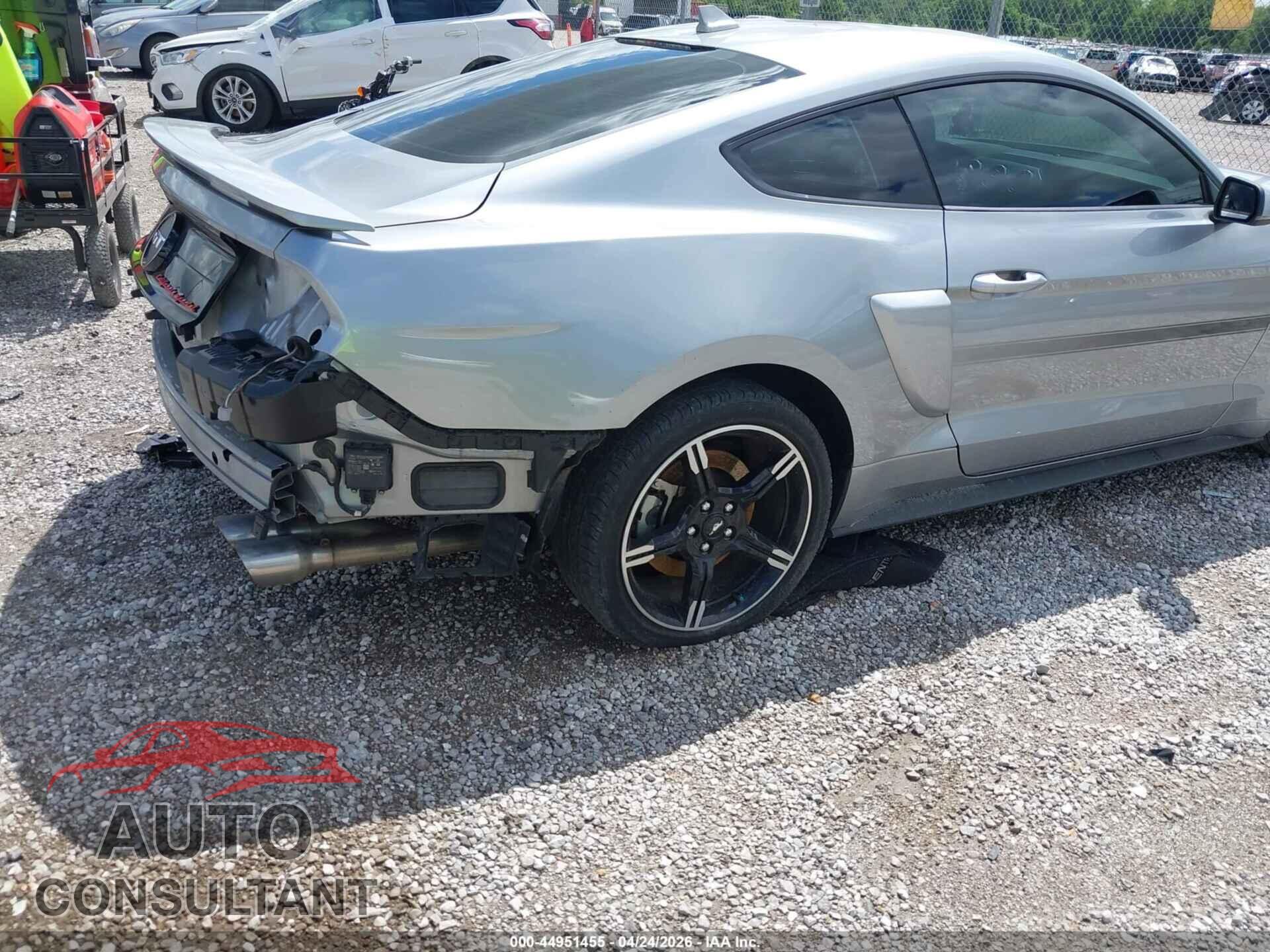 FORD MUSTANG 2021 - 1FA6P8CF1M5148077