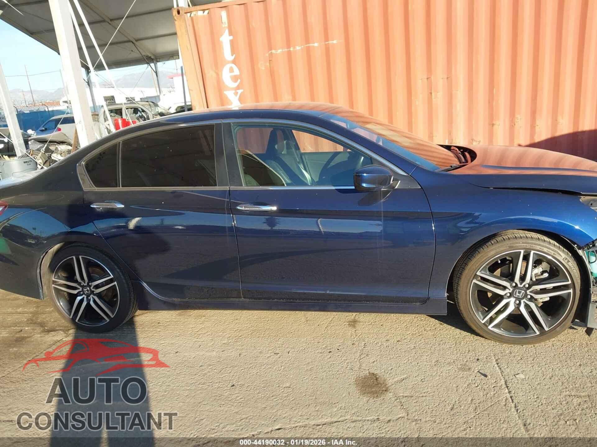 HONDA ACCORD 2017 - 1HGCR2F53HA046768