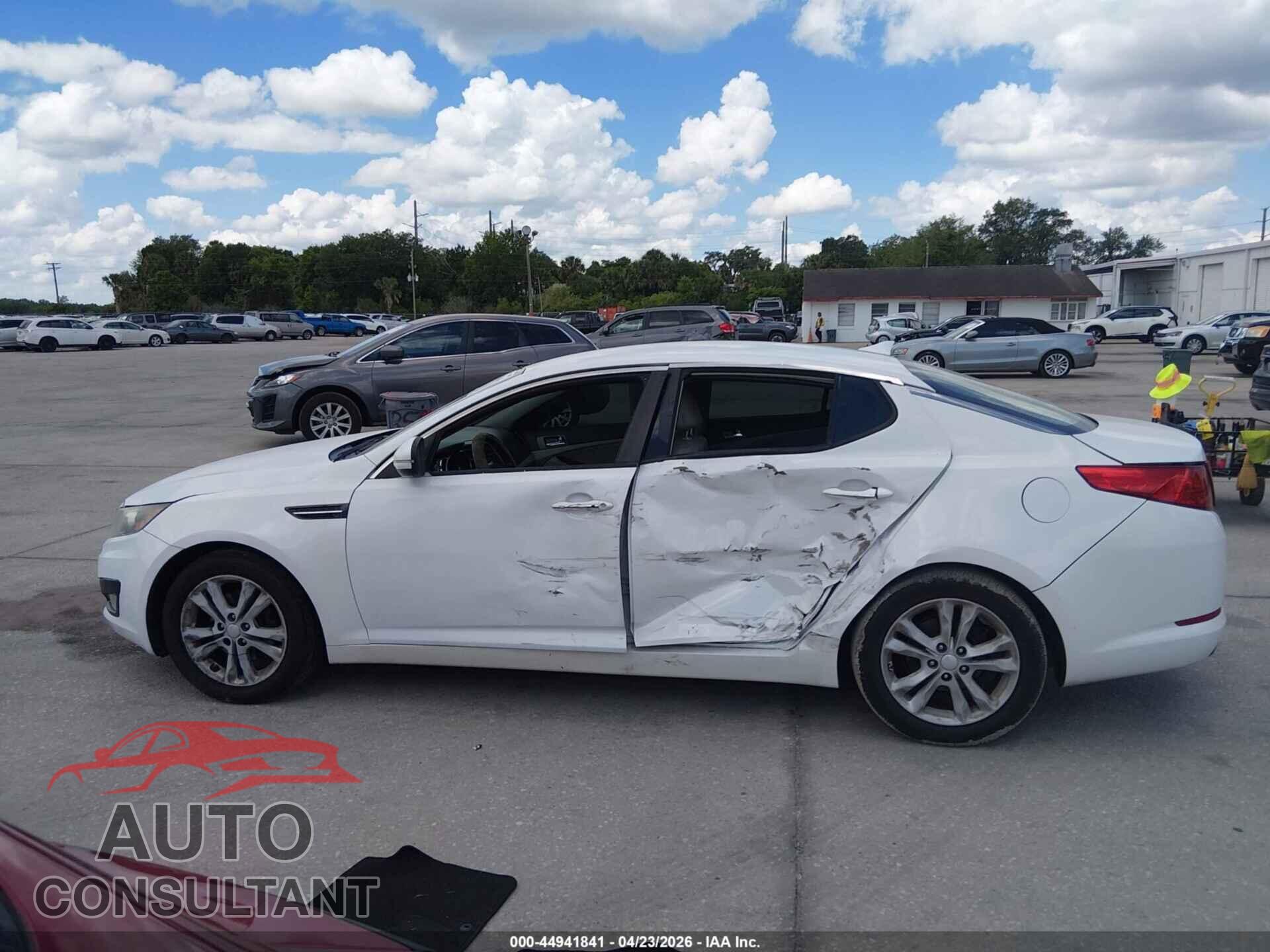 KIA OPTIMA 2013 - 5XXGN4A71DG158127