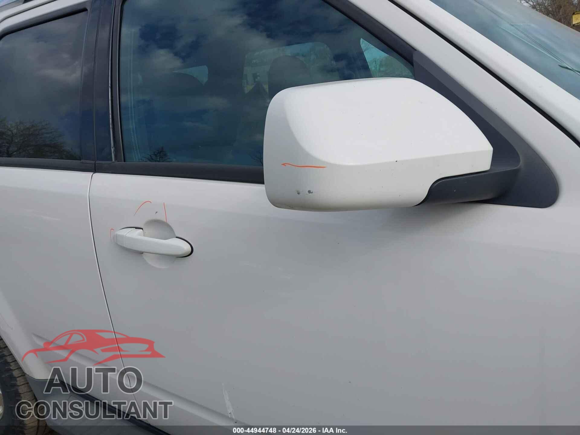 FORD ESCAPE 2010 - 1FMCU0E77AKA69325