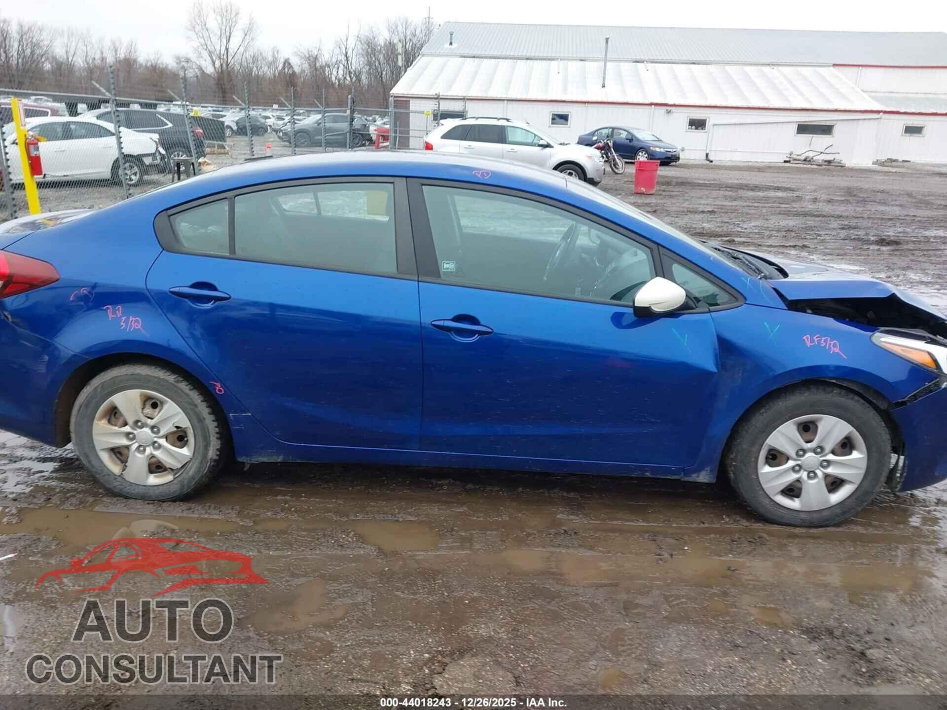 KIA FORTE 2017 - 3KPFL4A71HE012407