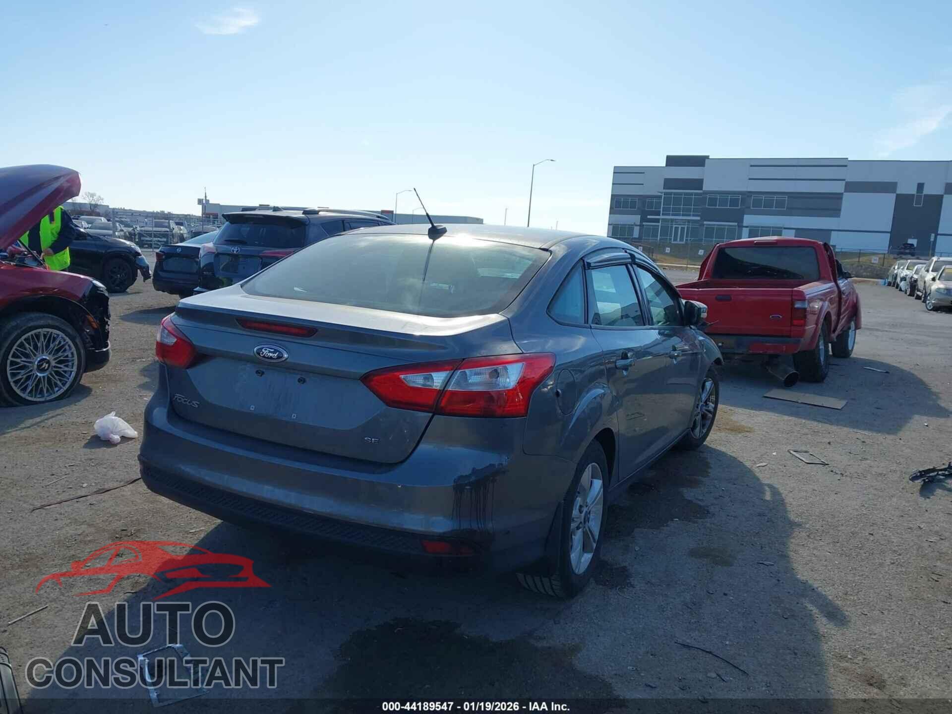 FORD FOCUS 2013 - 1FADP3F20DL194577