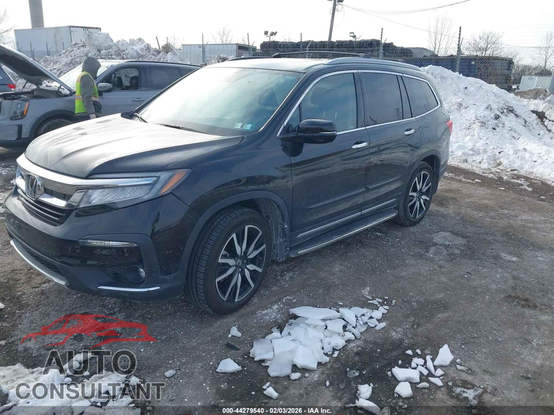 HONDA PILOT 2021 - 5FNYF6H06MB033648