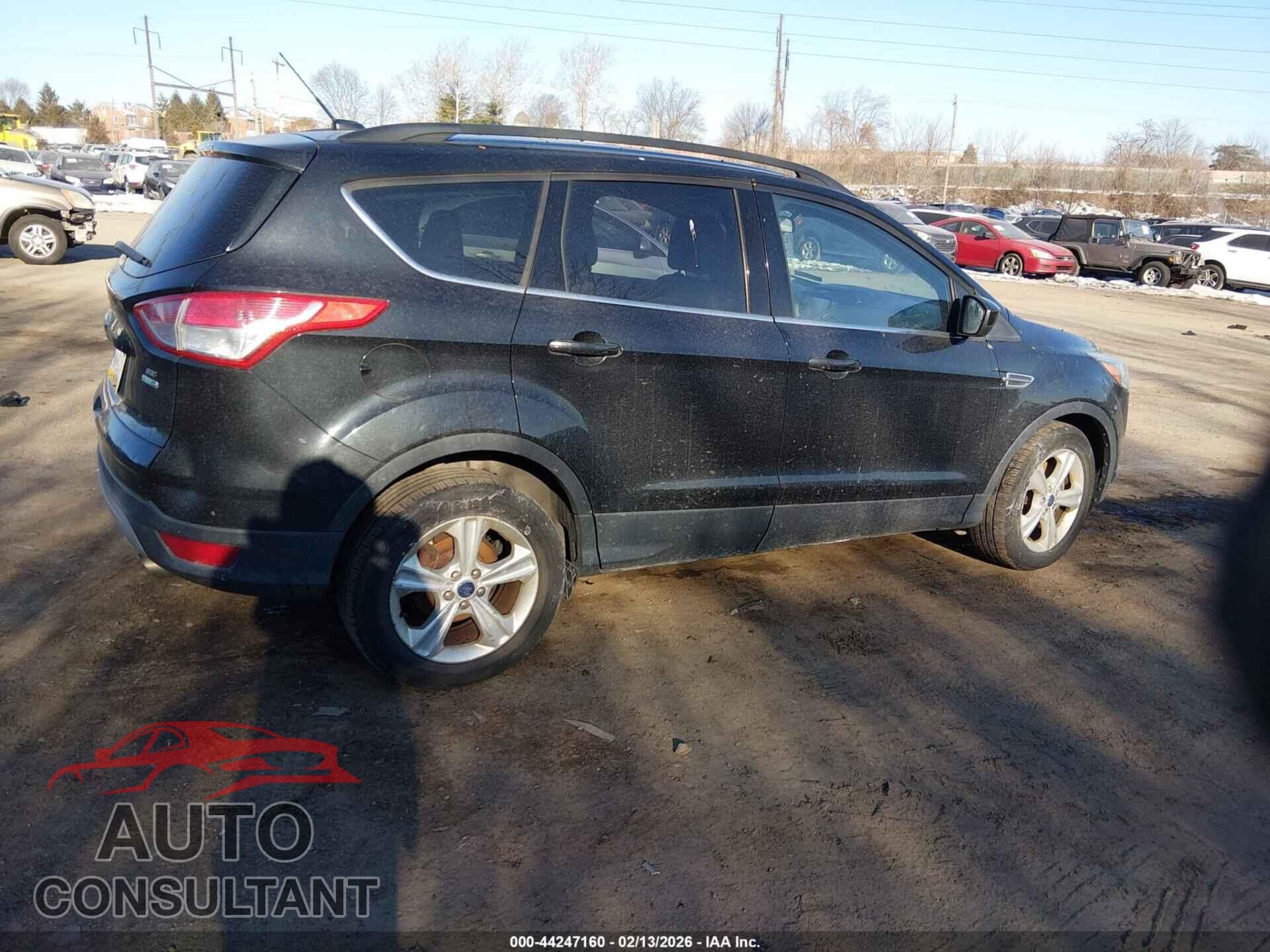 FORD ESCAPE 2015 - 1FMCU9GX4FUC31392