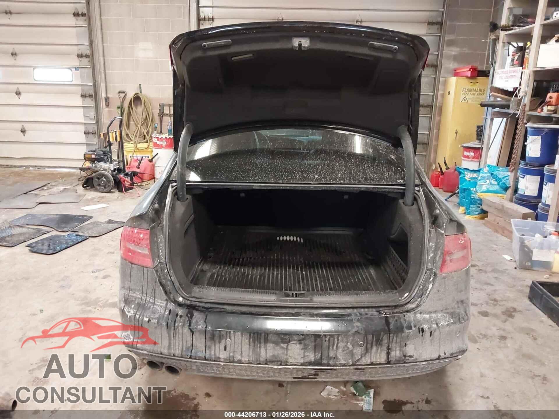 AUDI A4 2014 - WAUFFAFL0EN000992