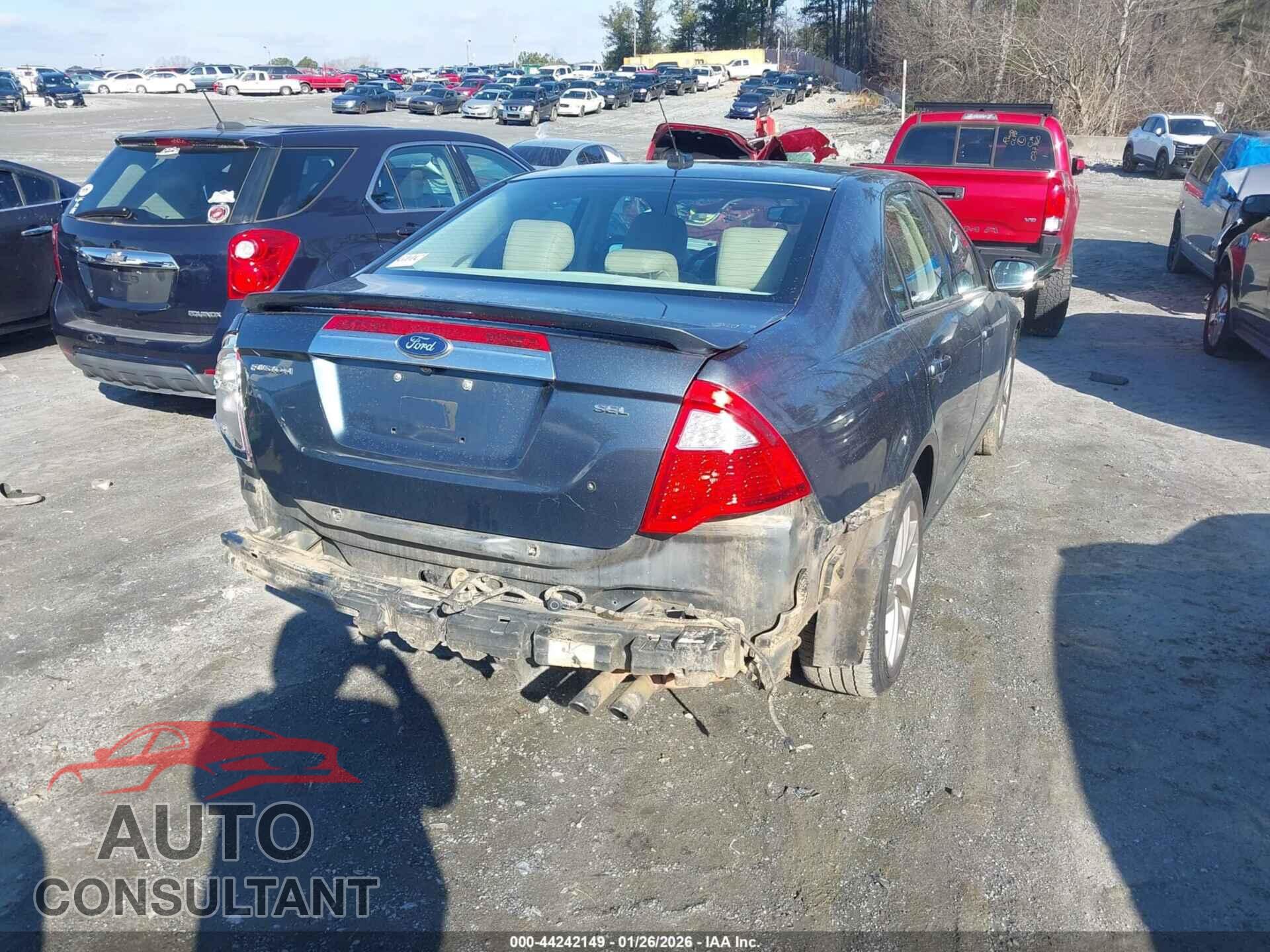 FORD FUSION 2011 - 3FAHP0JA7BR199210
