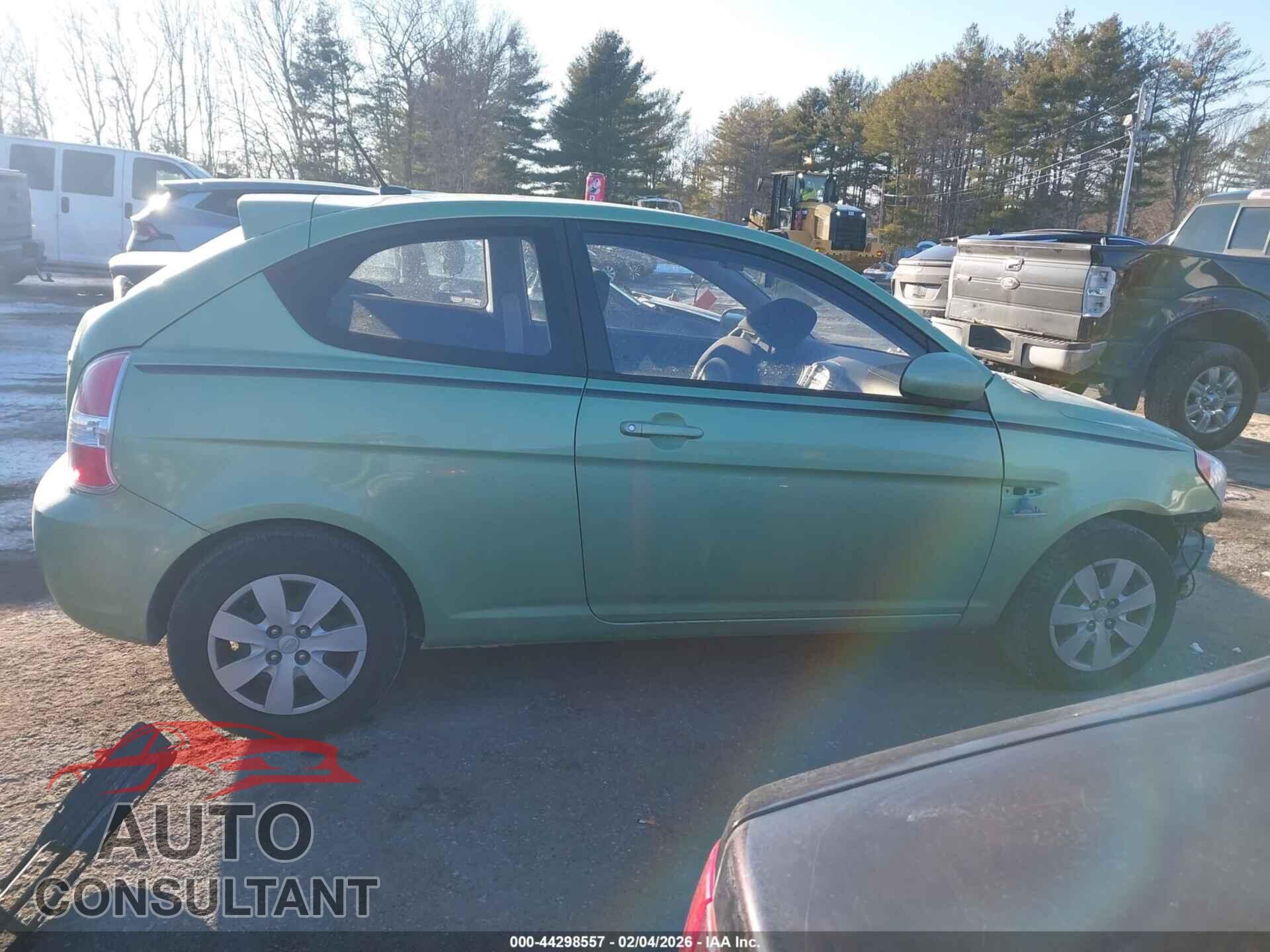 HYUNDAI ACCENT 2011 - KMHCM3AC1BU193035