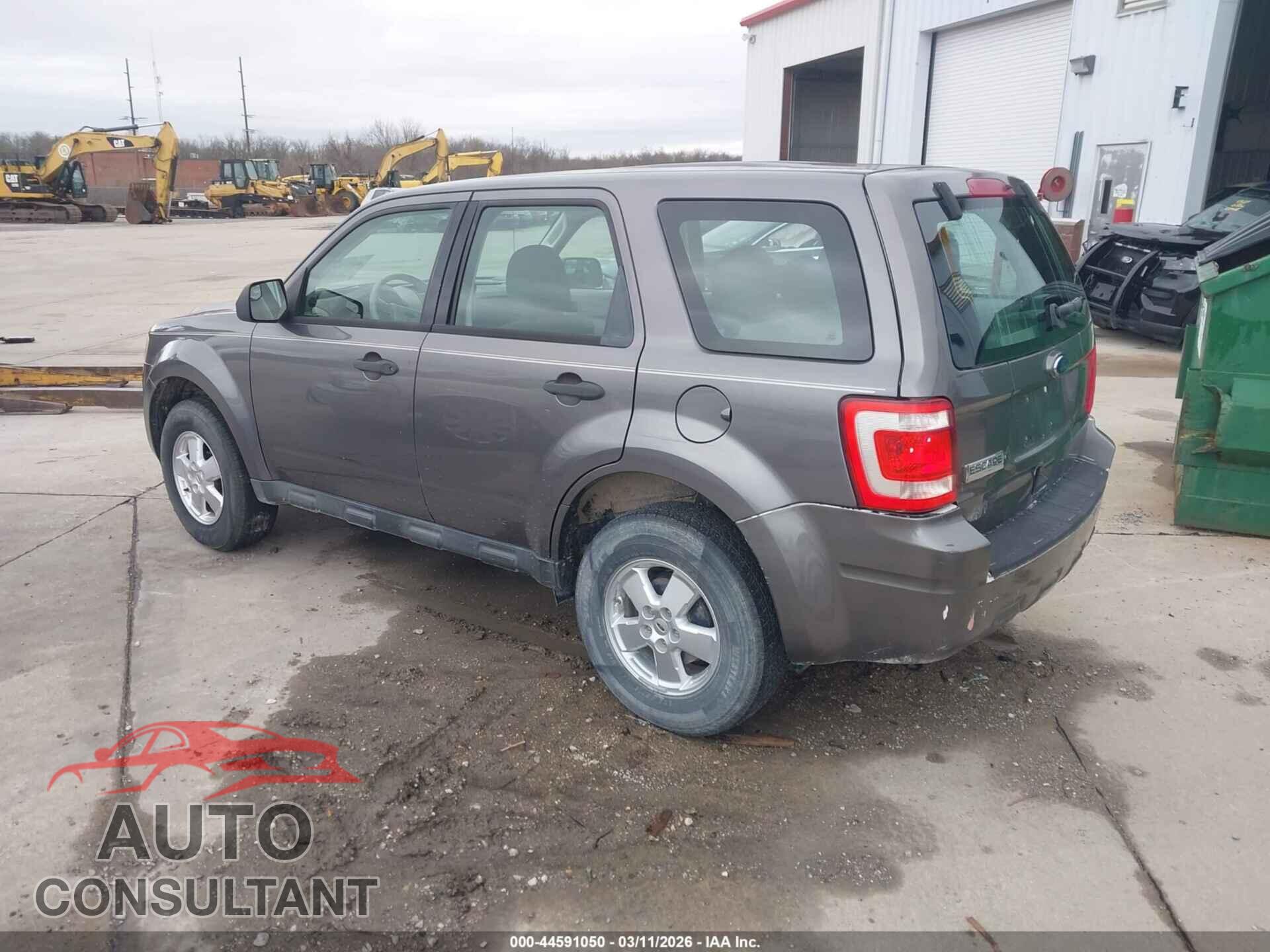 FORD ESCAPE 2011 - 1FMCU0C71BKA39578