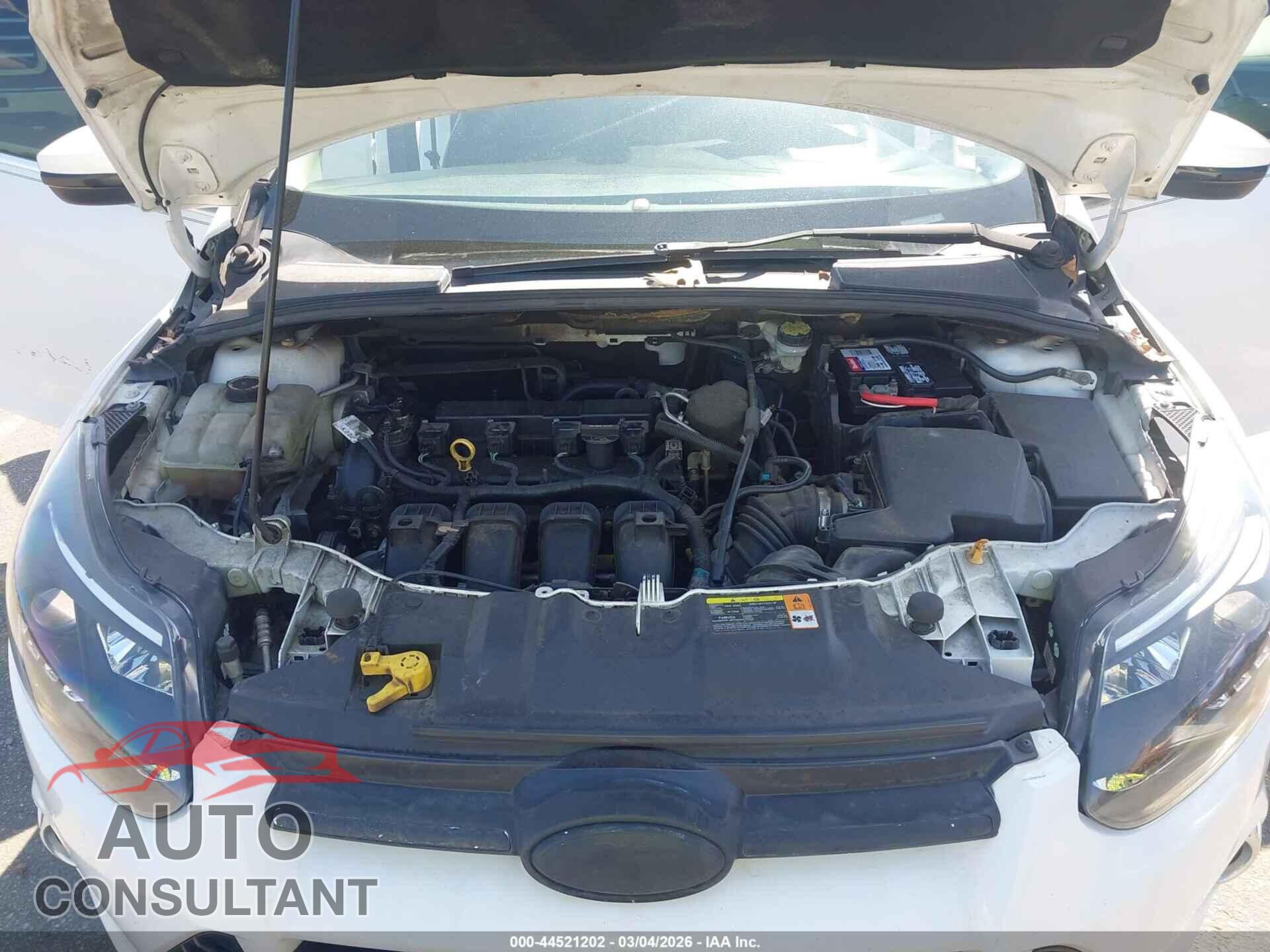 FORD FOCUS 2012 - 1FAHP3M24CL454157