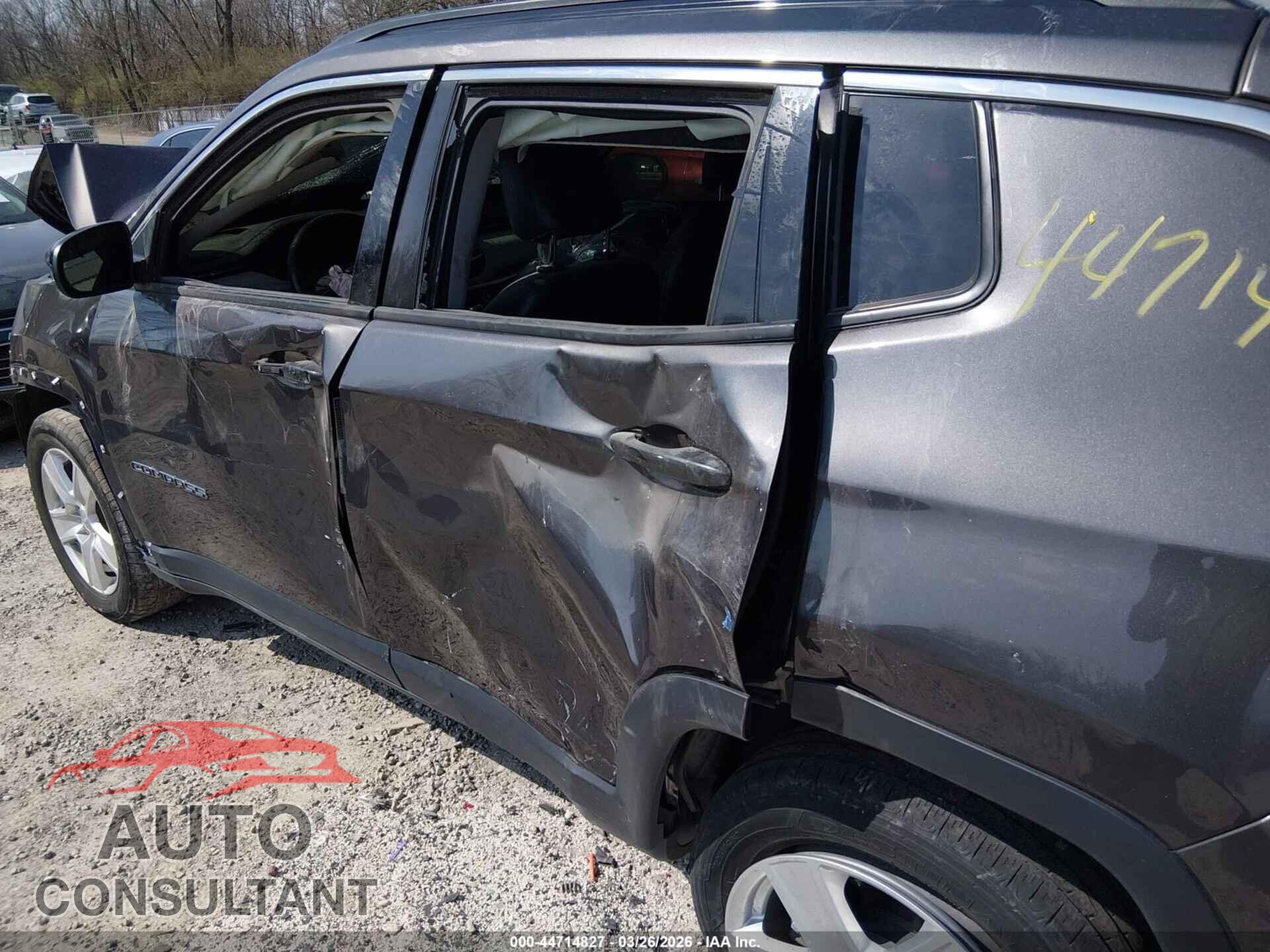 JEEP COMPASS 2022 - 3C4NJDBB3NT135685