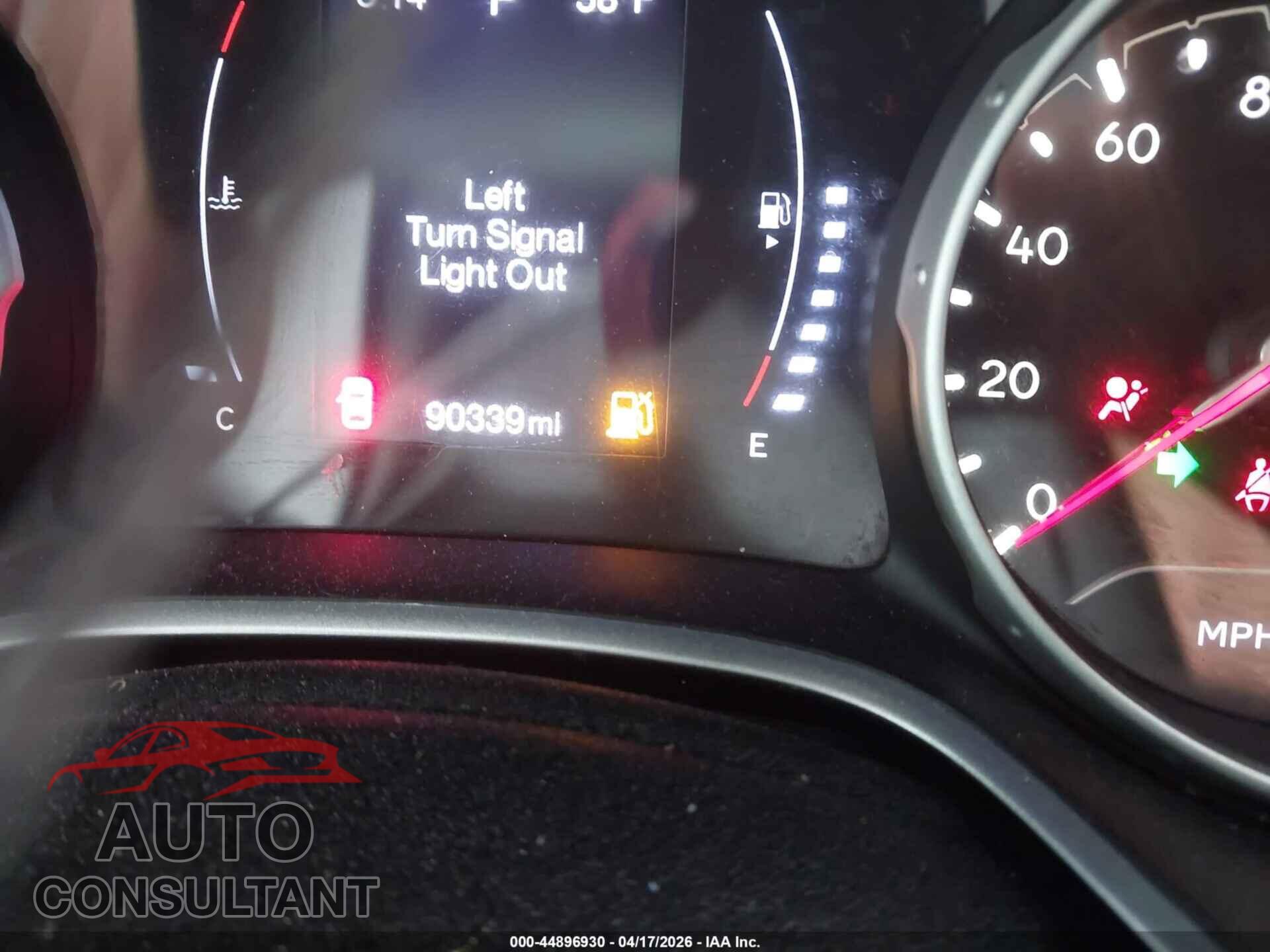 JEEP COMPASS 2018 - 3C4NJDBB0JT328368