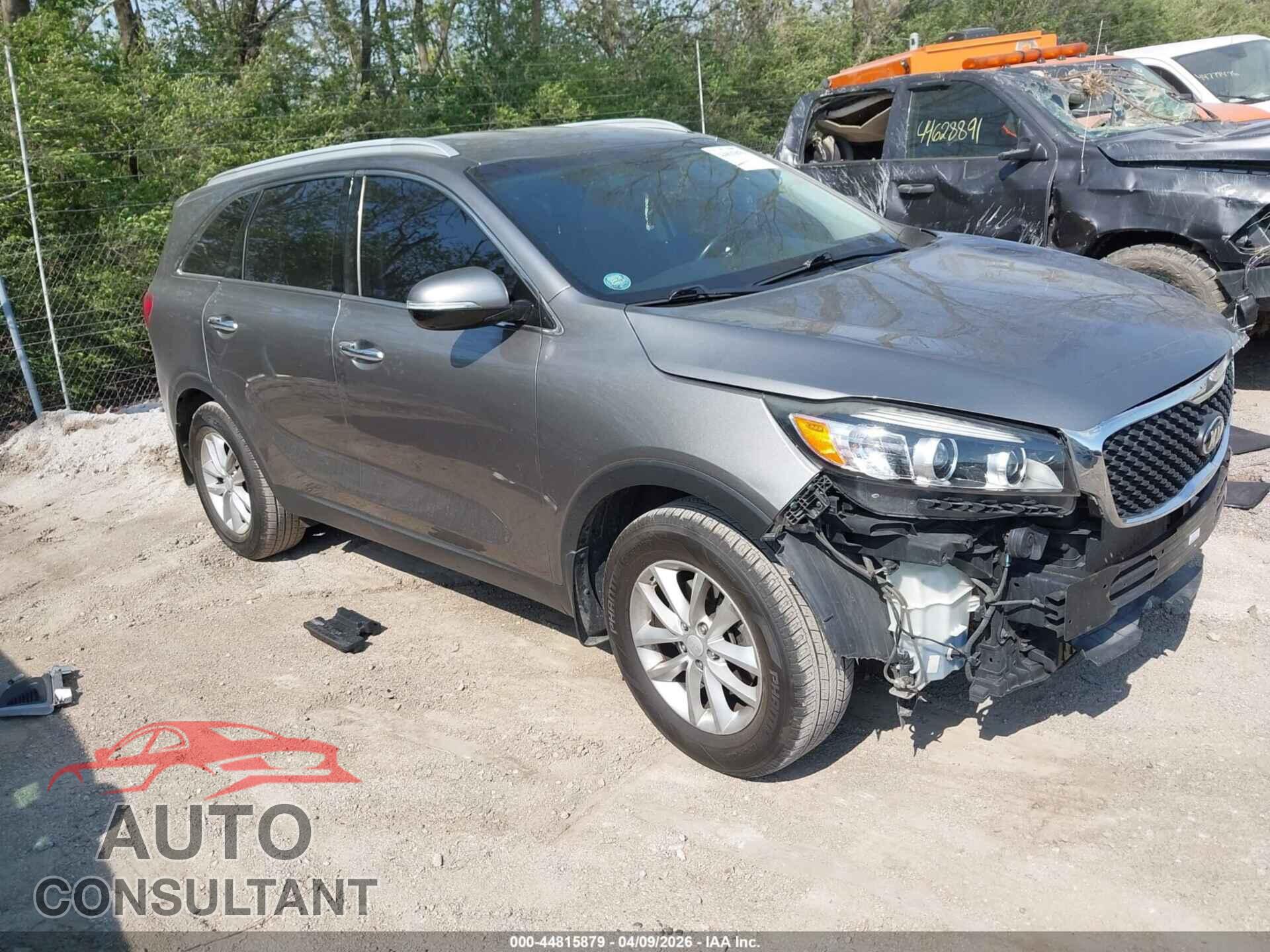 KIA SORENTO 2017 - 5XYPG4A33HG200094