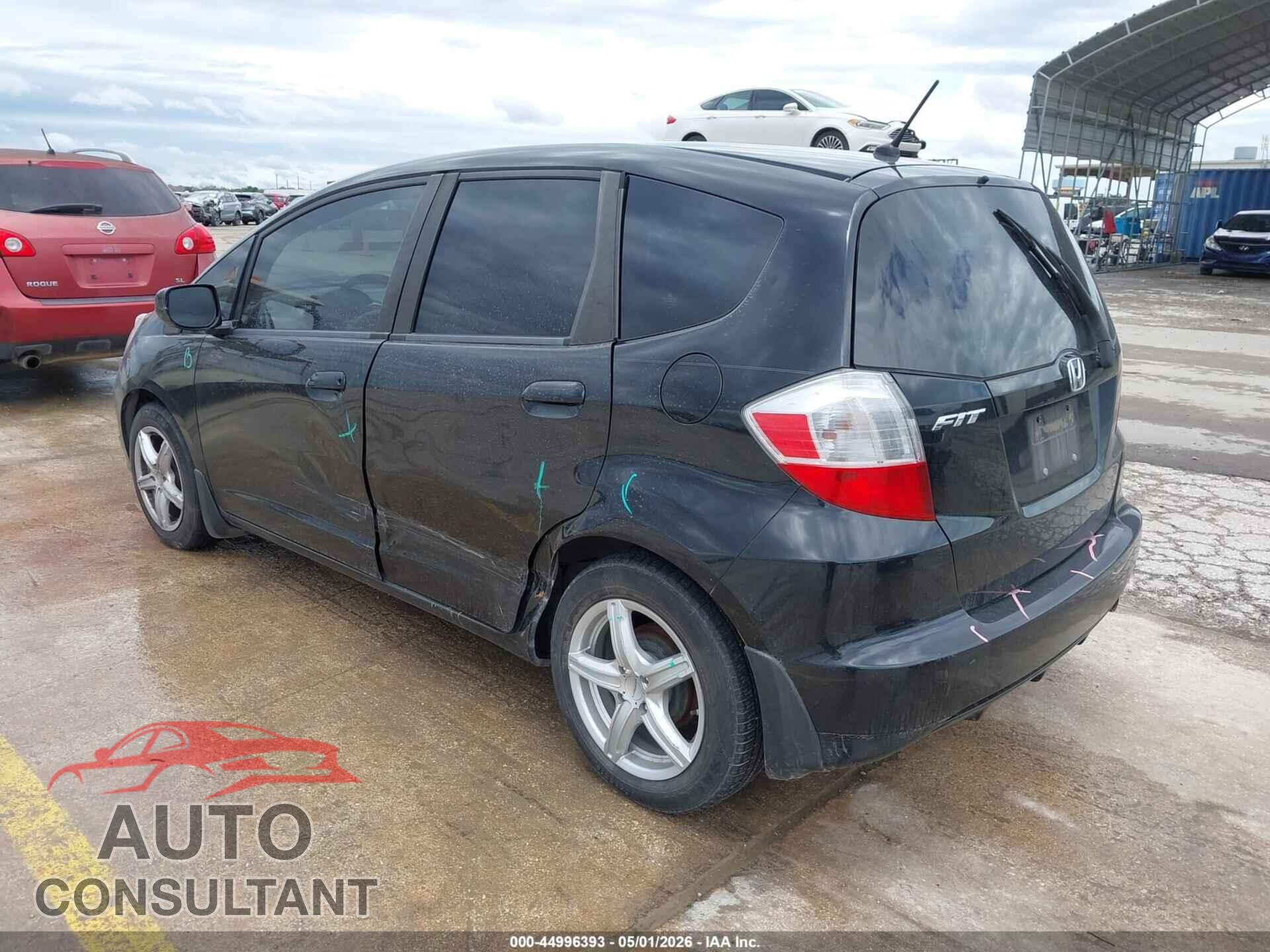 HONDA FIT 2012 - JHMGE8H33CC025151