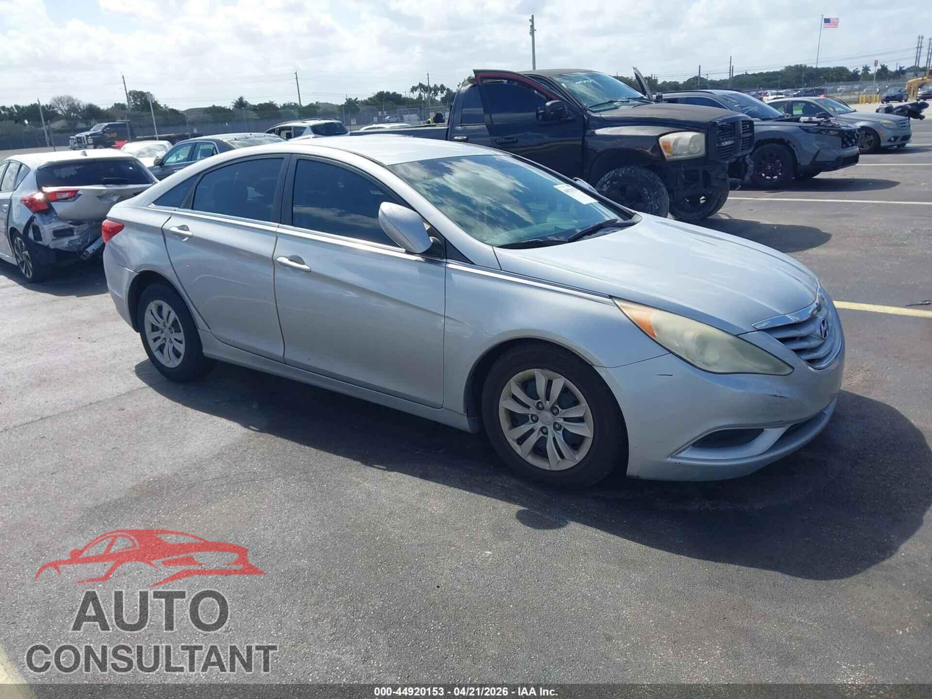HYUNDAI SONATA 2011 - 5NPEB4AC6BH174452