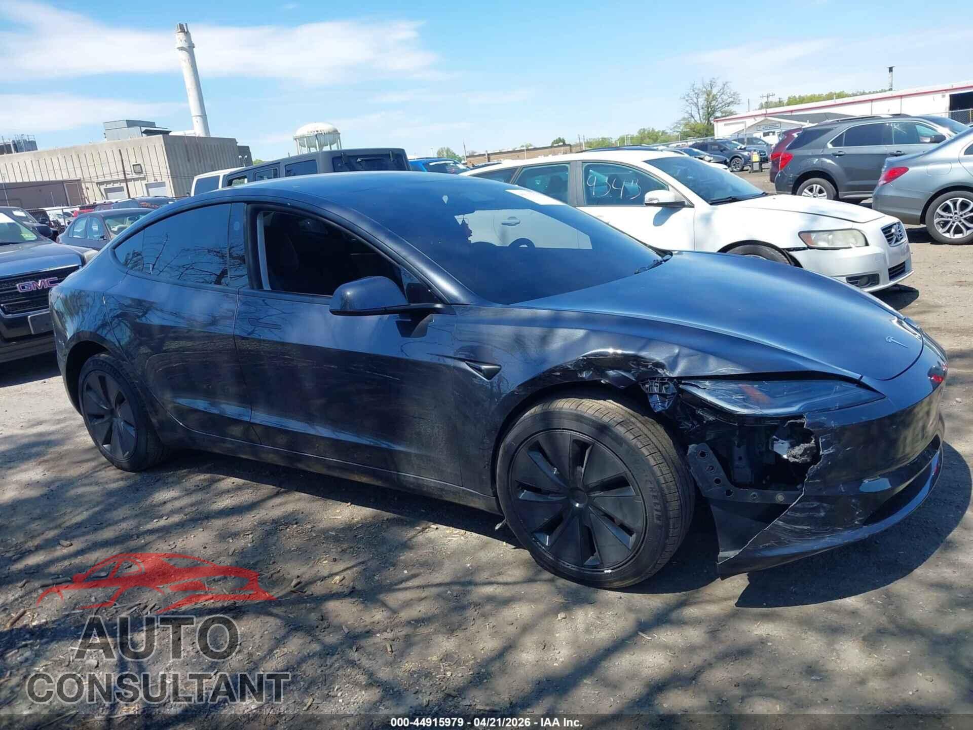 TESLA MODEL 3 2025 - 5YJ3E1EA1SF042591