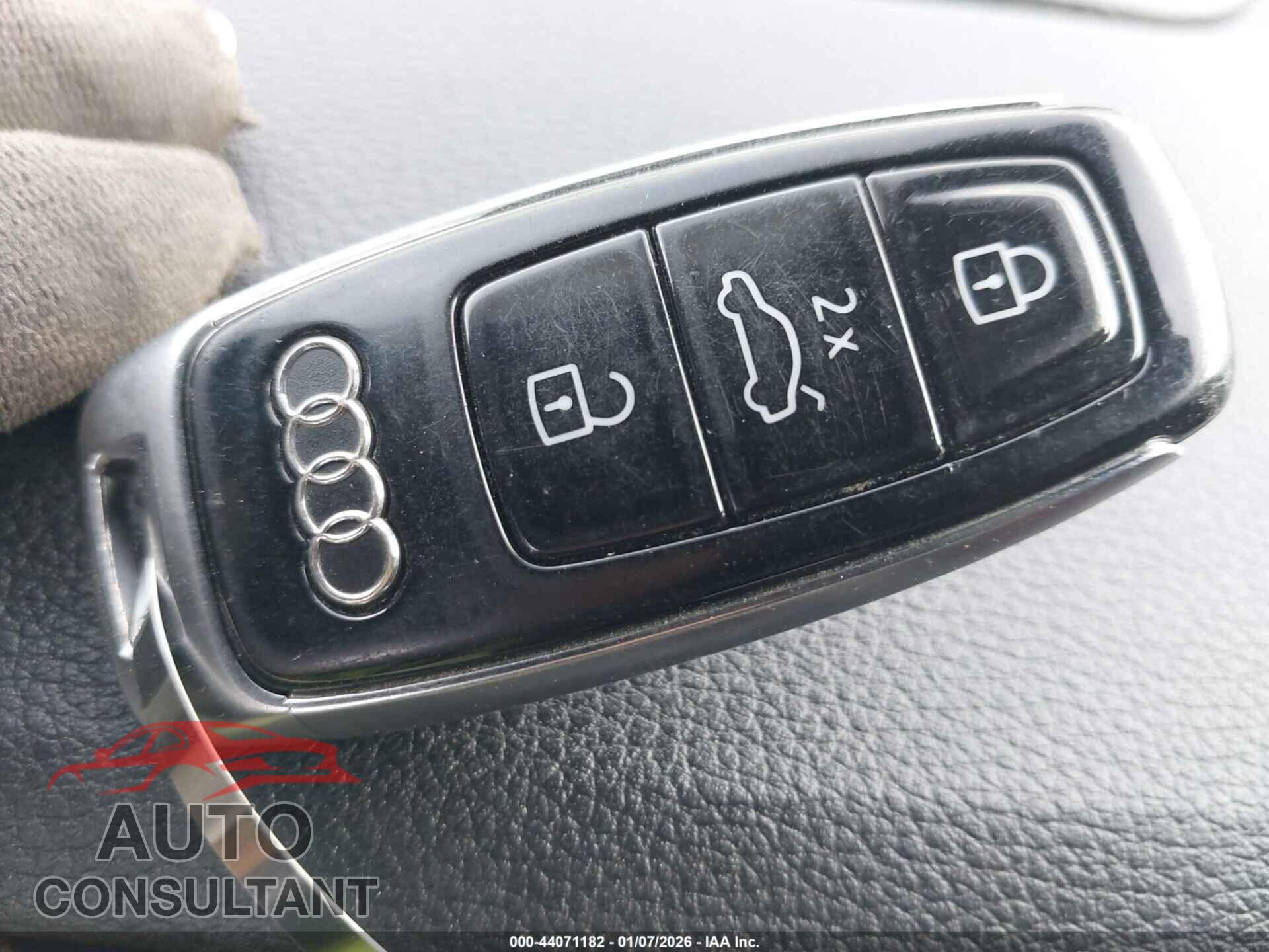 AUDI Q7 2020 - WA1VXBF78LD012017