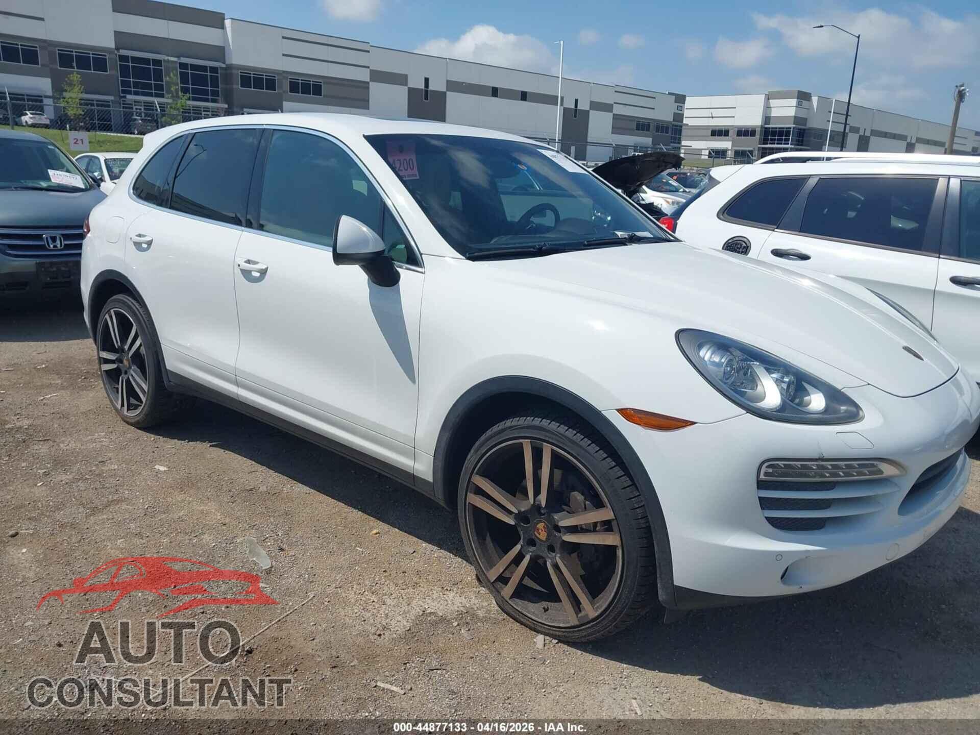PORSCHE CAYENNE 2012 - WP1AA2A25CLA09629