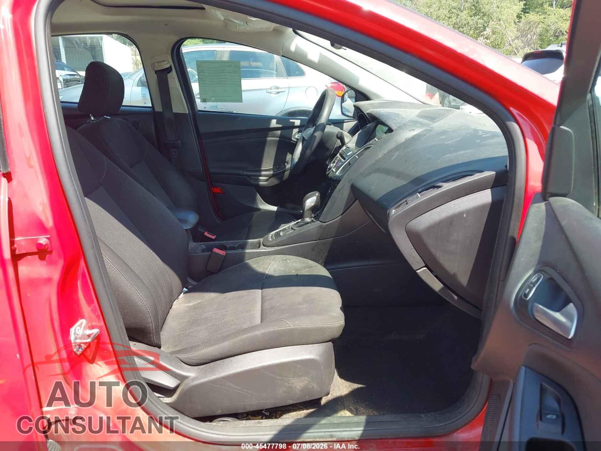 FORD FOCUS 2017 - 1FADP3H21HL249802