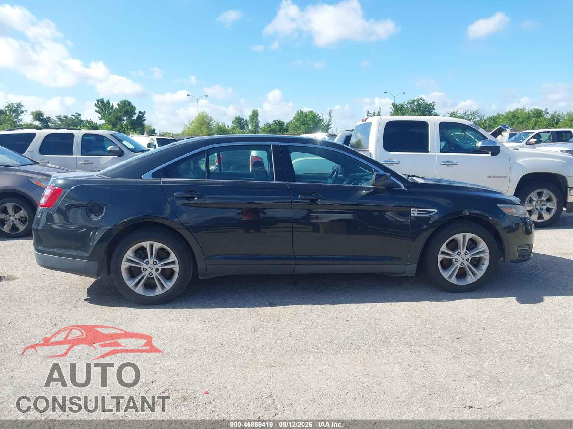 FORD TAURUS 2015 - 1FAHP2E86FG123140