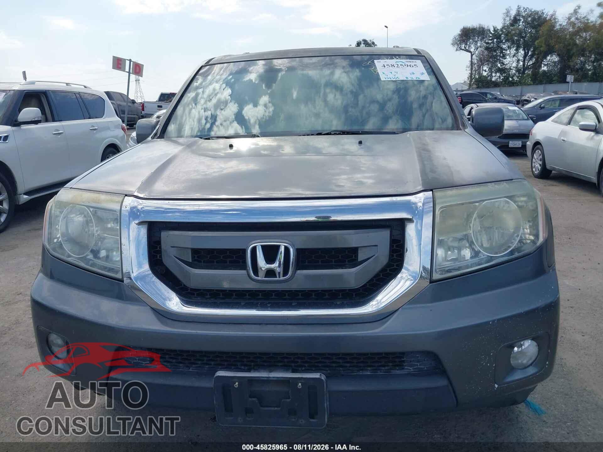 HONDA PILOT 2011 - 5FNYF3H71BB018290