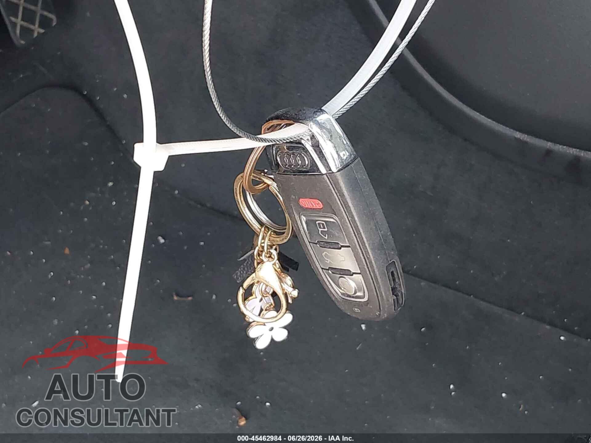 AUDI A6 2014 - WAUDFBFC8EN024678