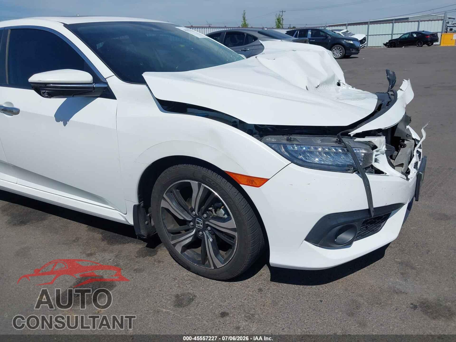 HONDA CIVIC 2018 - JHMFC1F96JX005398