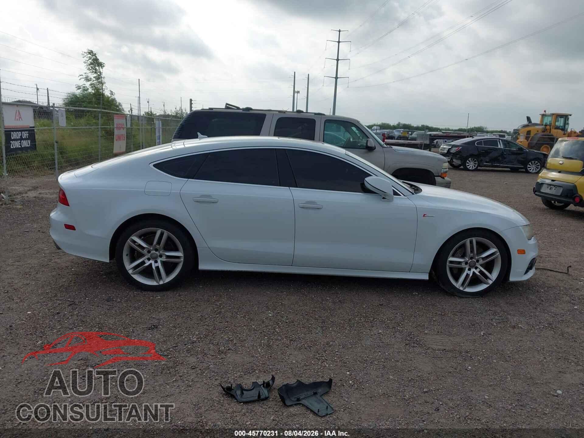 AUDI A7 2013 - WAU3GAFC0DN036227