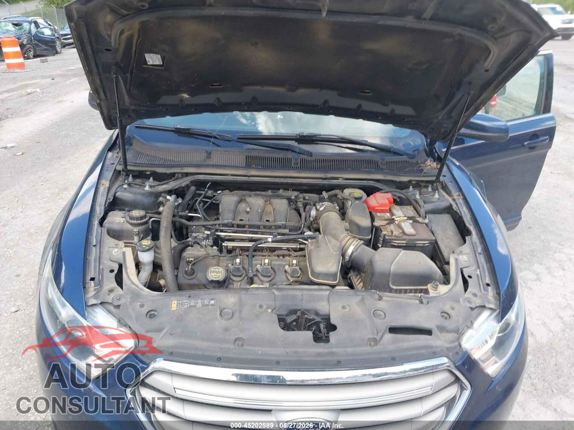FORD TAURUS 2017 - 1FAHP2E83HG118559