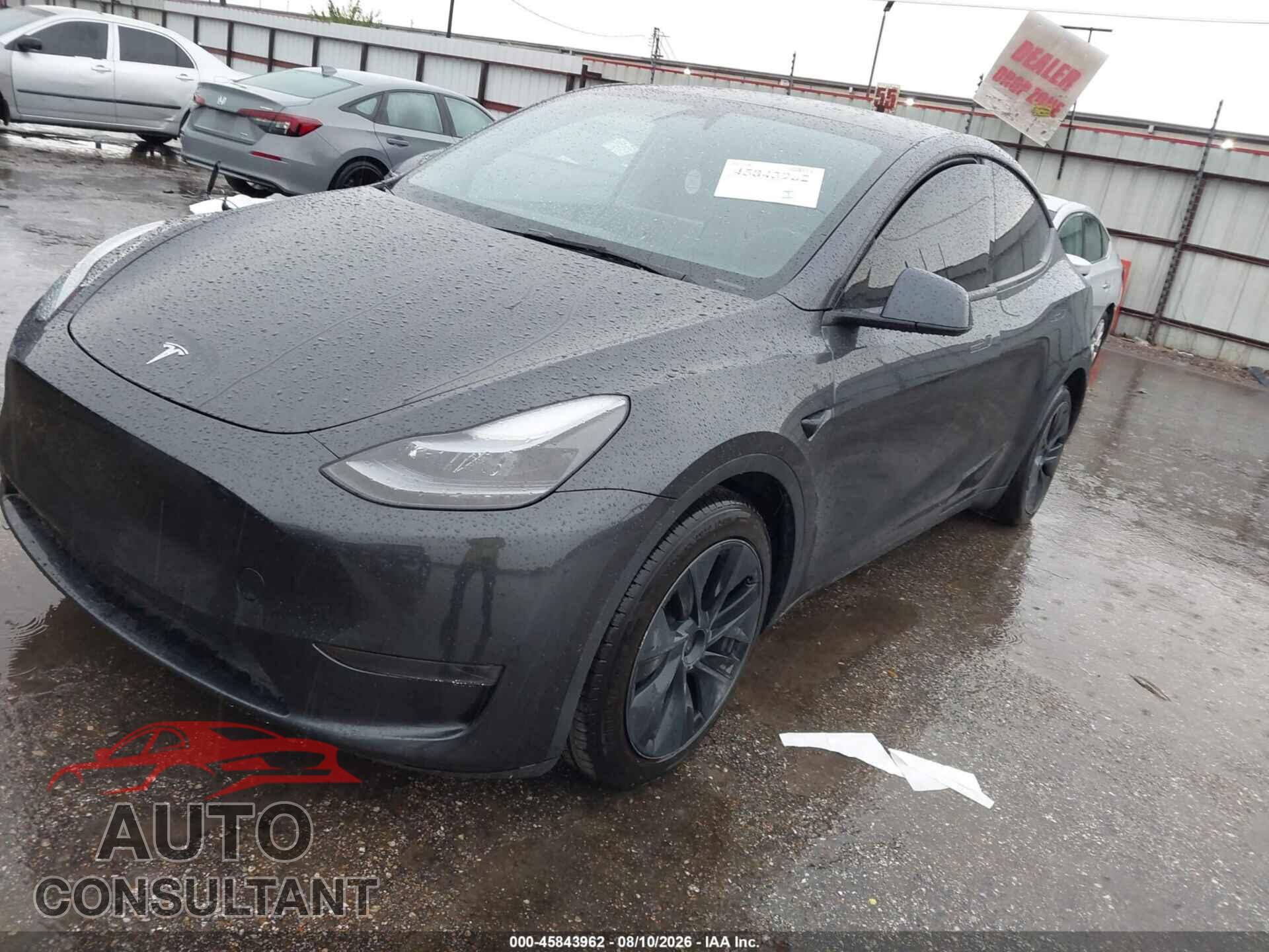 TESLA MODEL Y 2024 - 7SAYGDED5RF185097