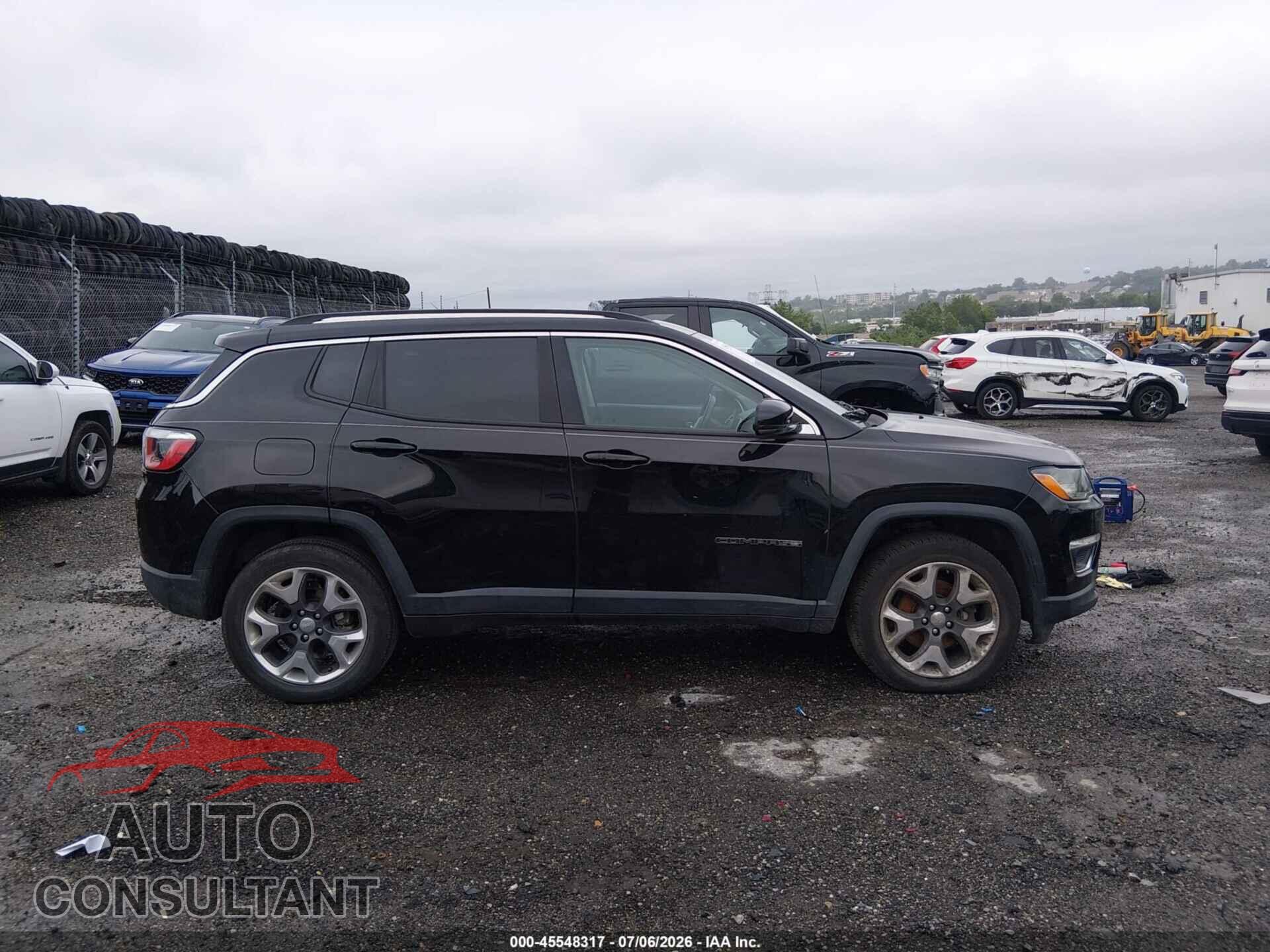 JEEP COMPASS 2018 - 3C4NJDCB6JT131848