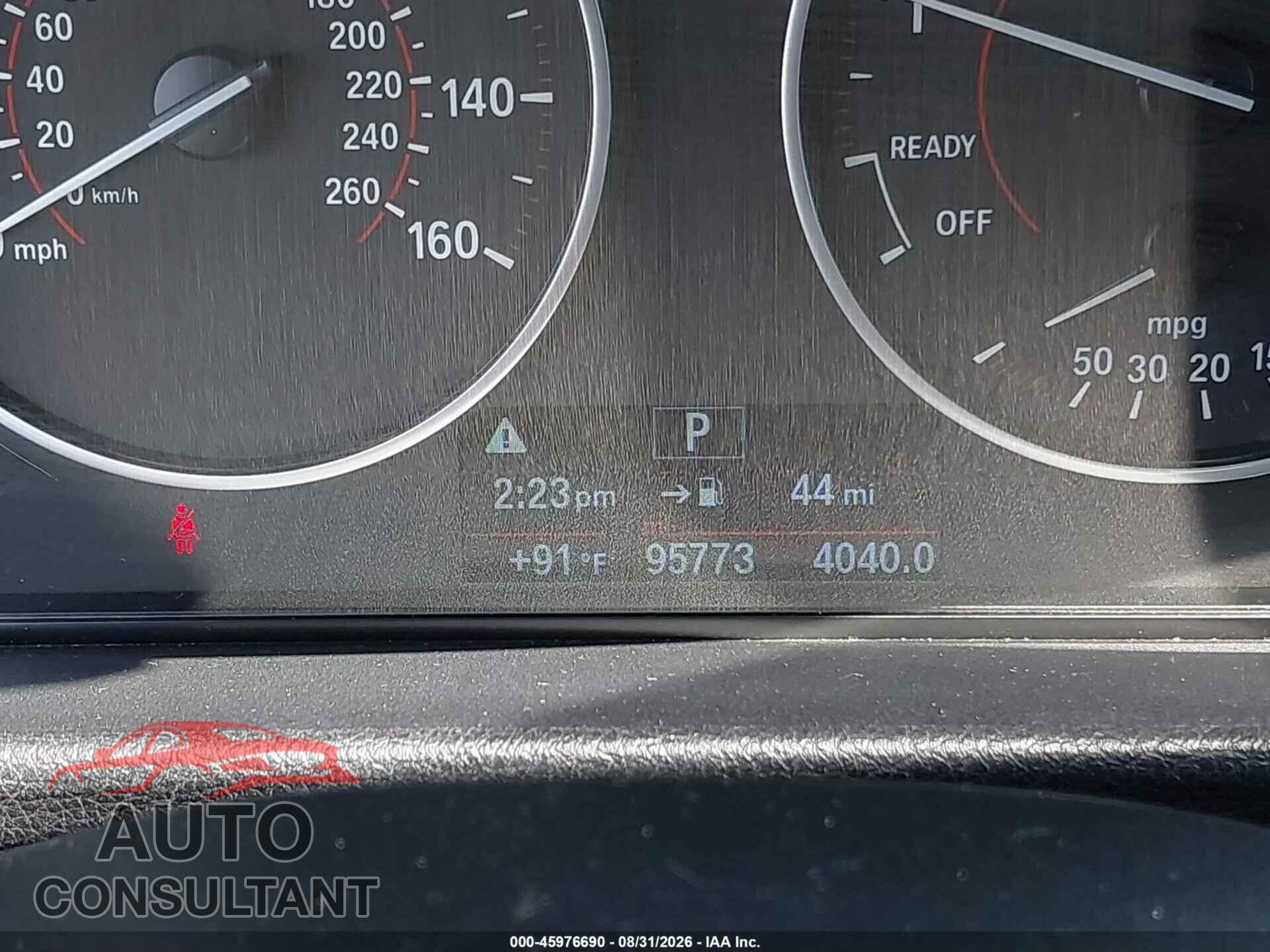 BMW 328I 2016 - WBA8E9G55GNU30420