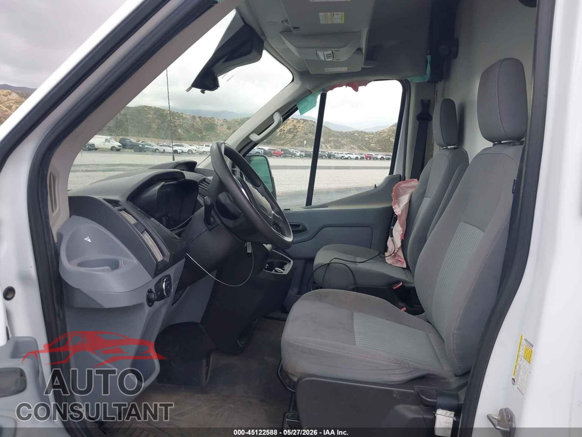 FORD TRANSIT-250 2018 - 1FTYR2CG0JKB29374