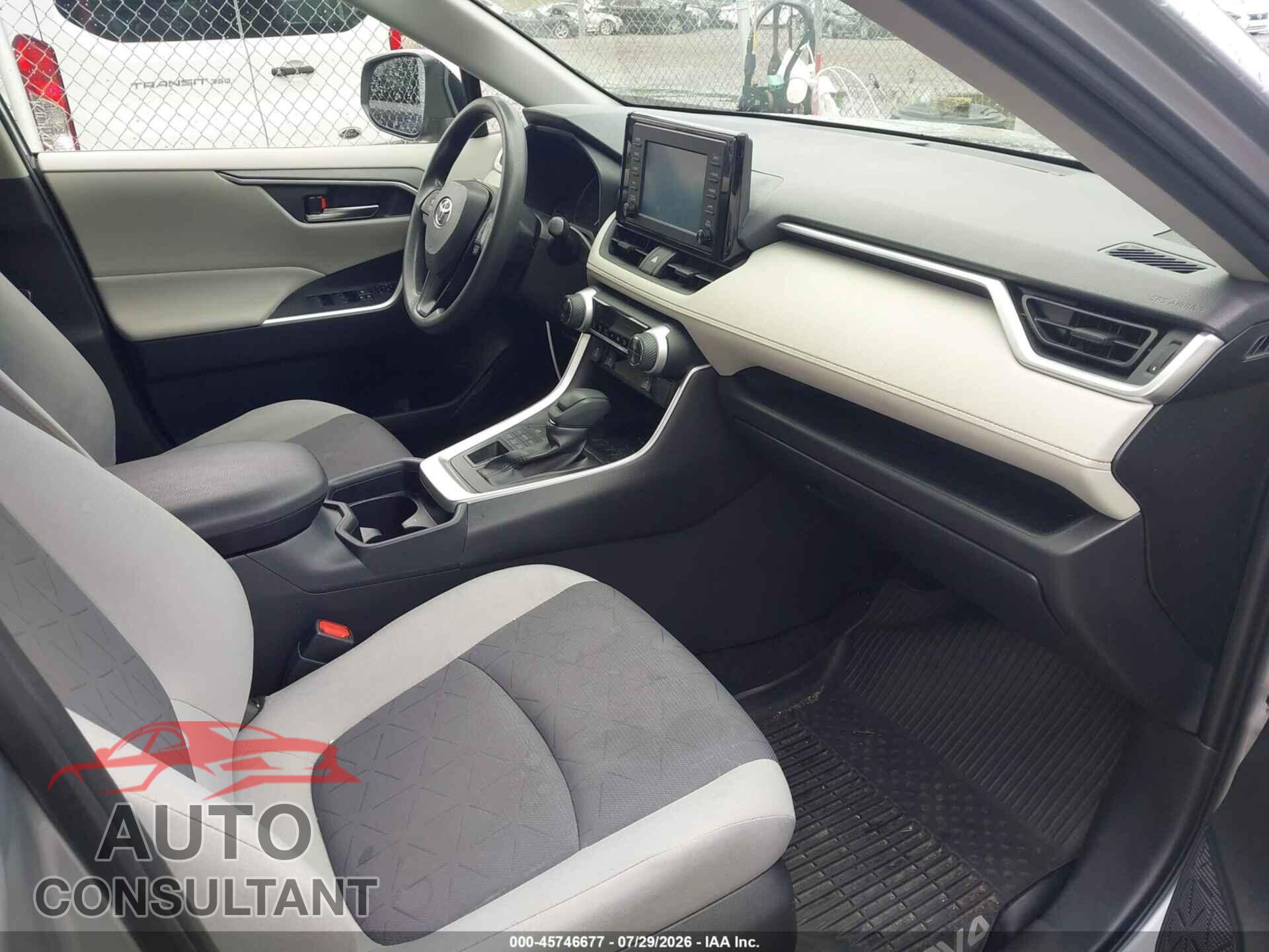 TOYOTA RAV4 2019 - JTMP1RFV4KD042833