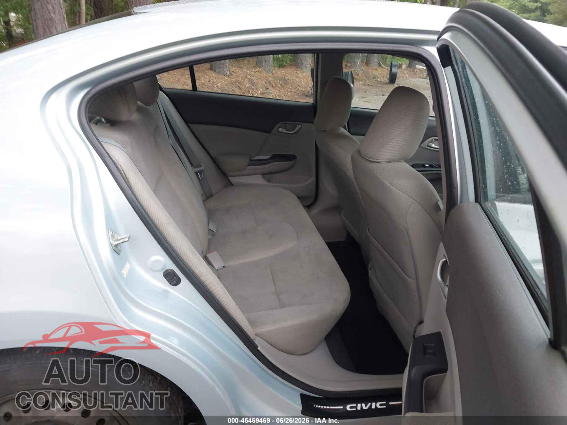 HONDA CIVIC 2012 - 2HGFB2F57CH599385