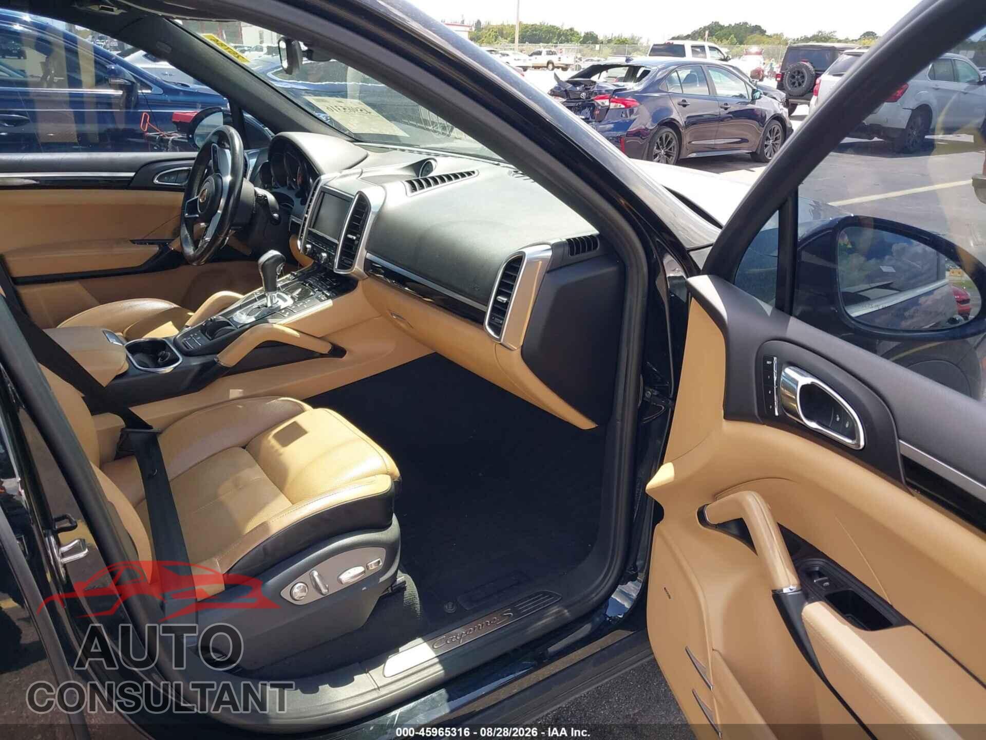 PORSCHE CAYENNE 2016 - WP1AB2A24GLA94224