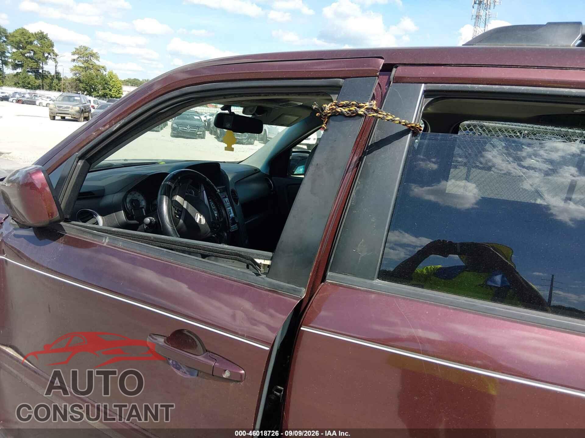 HONDA PILOT 2013 - 5FNYF3H51DB010577