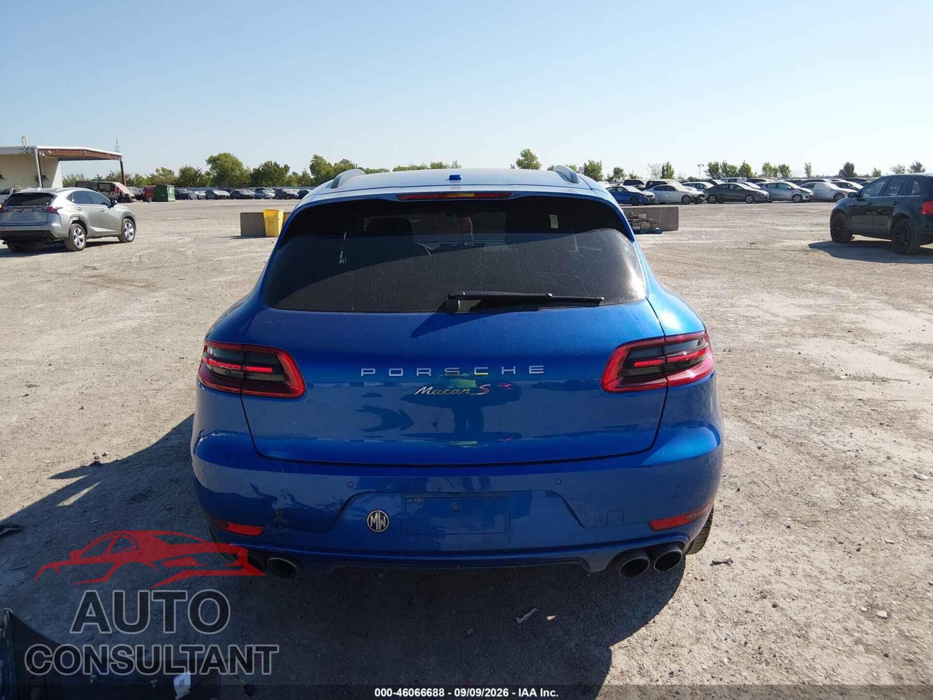 PORSCHE MACAN 2017 - WP1AB2A53HLB11672