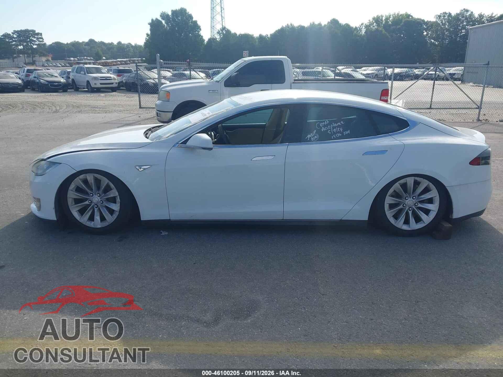 TESLA MODEL S 2013 - 5YJSA1CNXDFP12820