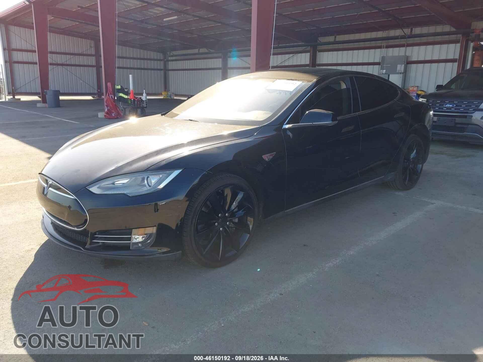 TESLA MODEL S 2013 - 5YJSA1CN5DFP06083