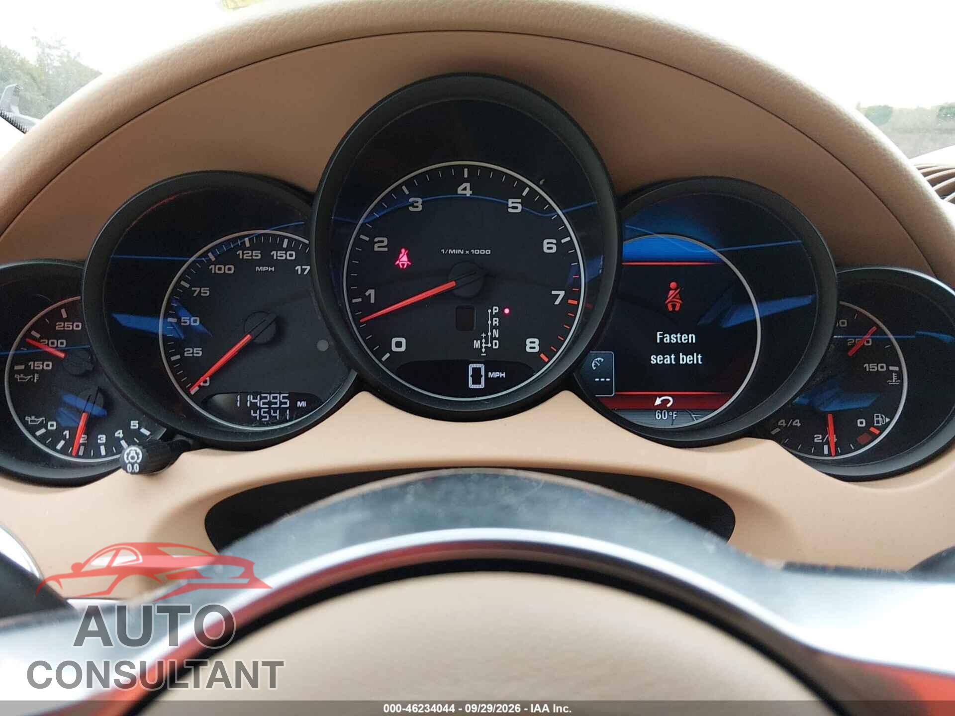 PORSCHE CAYENNE 2016 - WP1AA2A24GKA08628