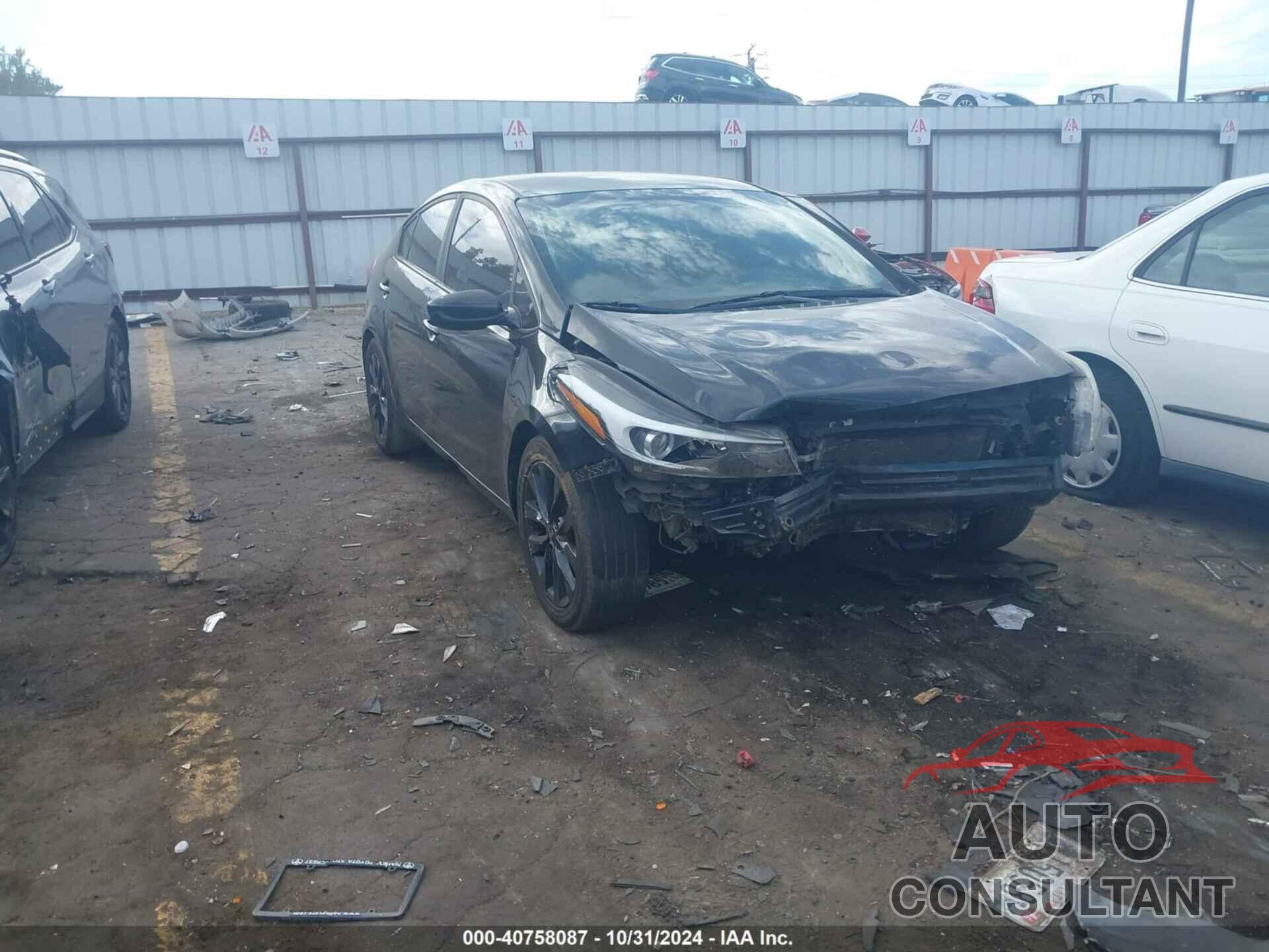 KIA FORTE 2018 - 3KPFL4A77JE175634