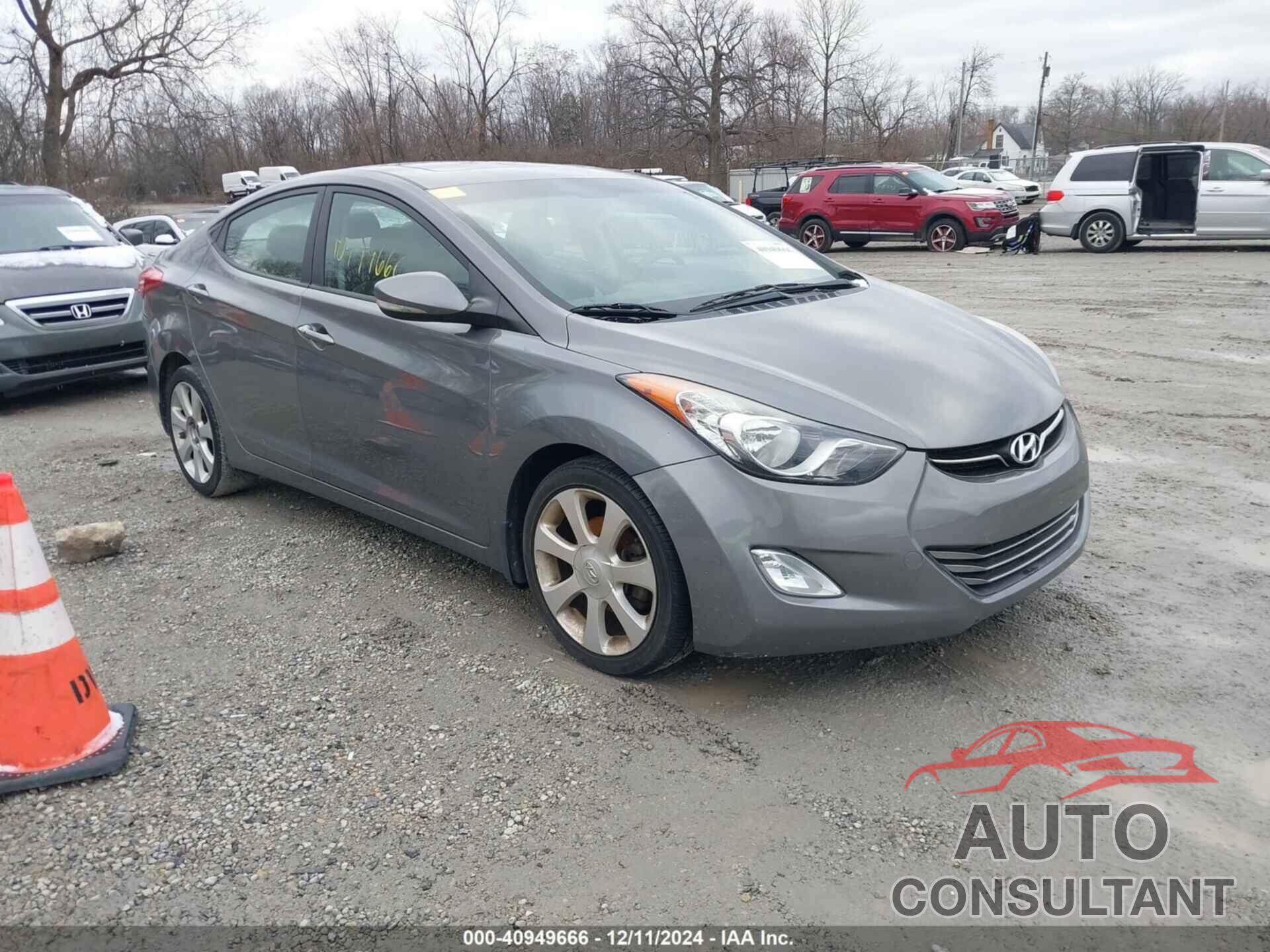 HYUNDAI ELANTRA 2013 - 5NPDH4AE2DH285756