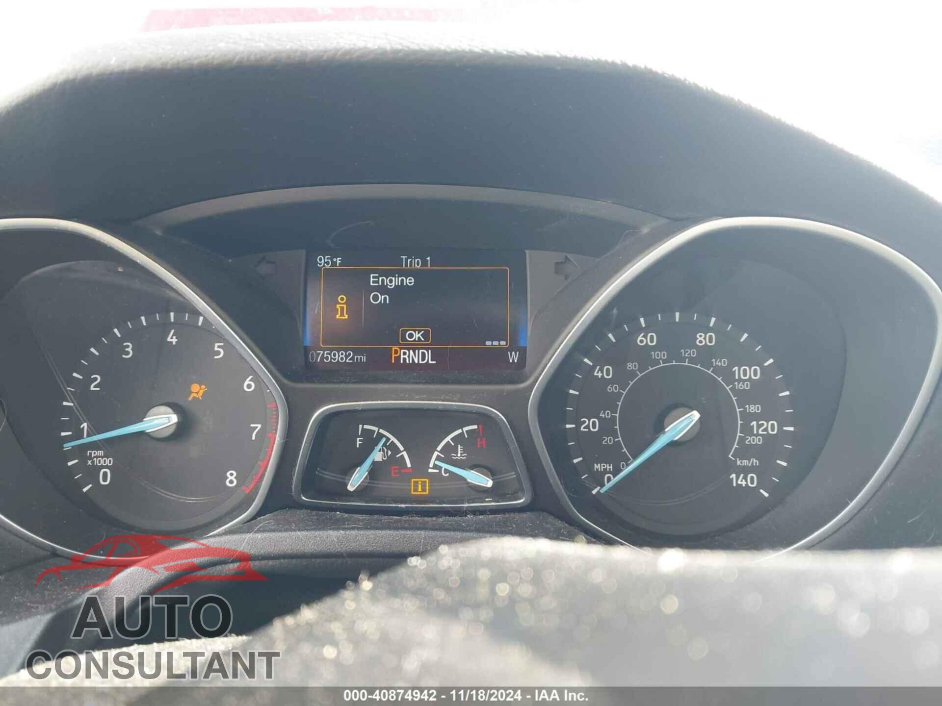FORD FOCUS 2017 - 1FADP3F25HL219088