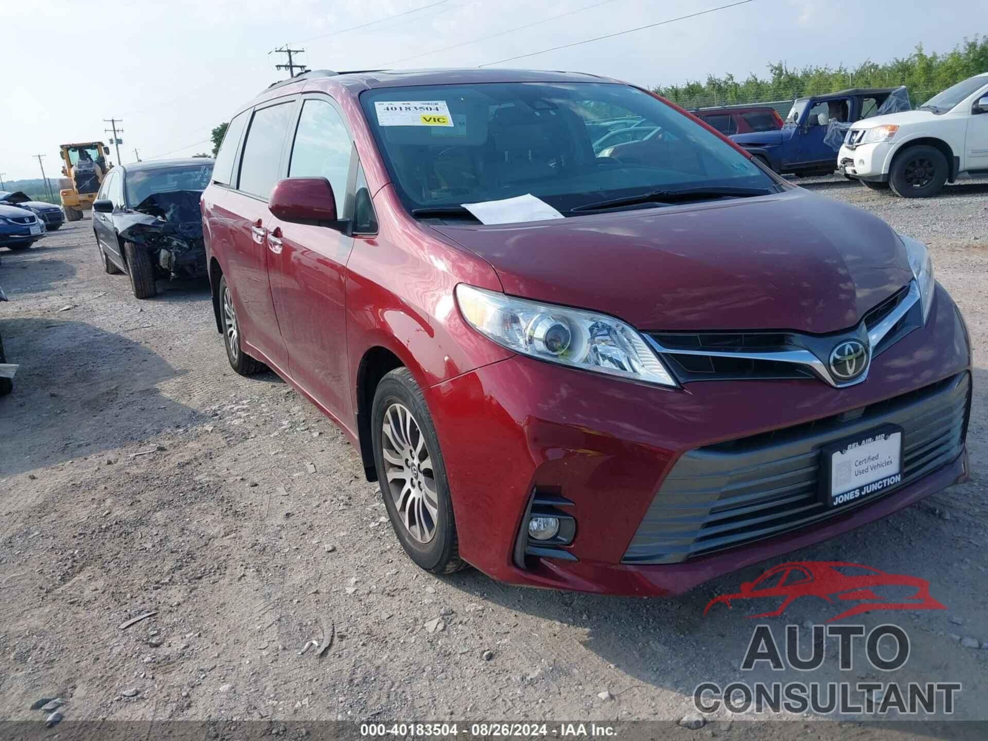 TOYOTA SIENNA 2018 - 5TDYZ3DCXJS903396