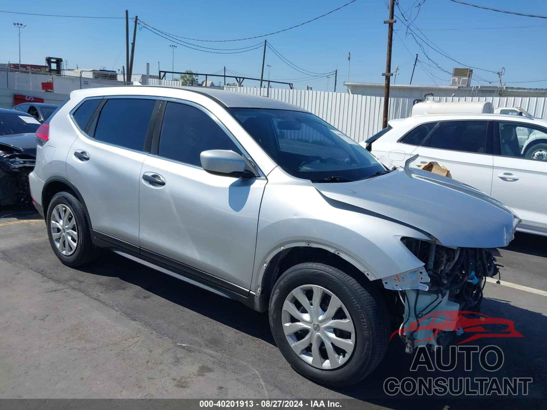 NISSAN ROGUE 2017 - KNMAT2MT3HP539887