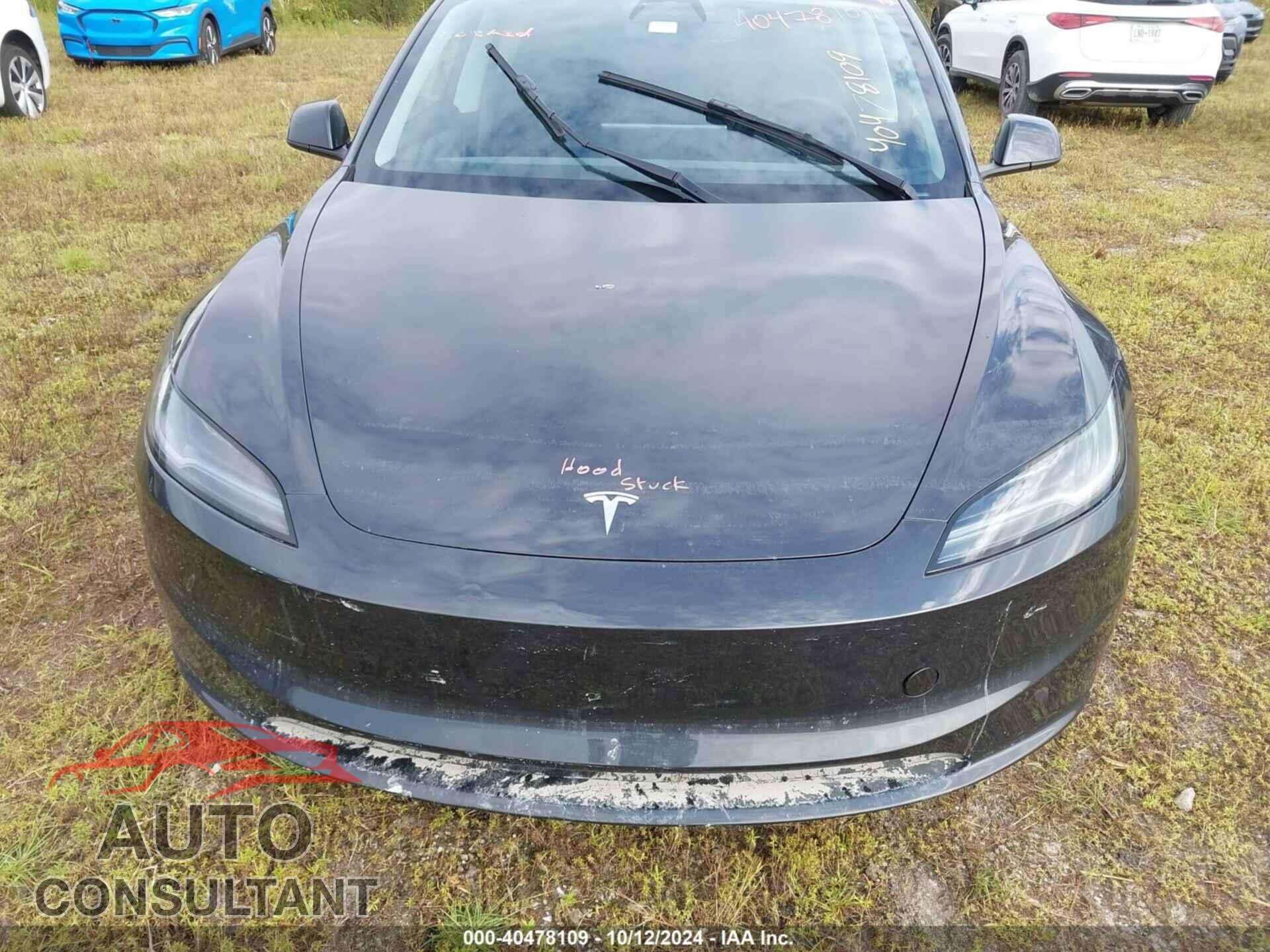 TESLA MODEL 3 2024 - 5YJ3E1EA4RF765975