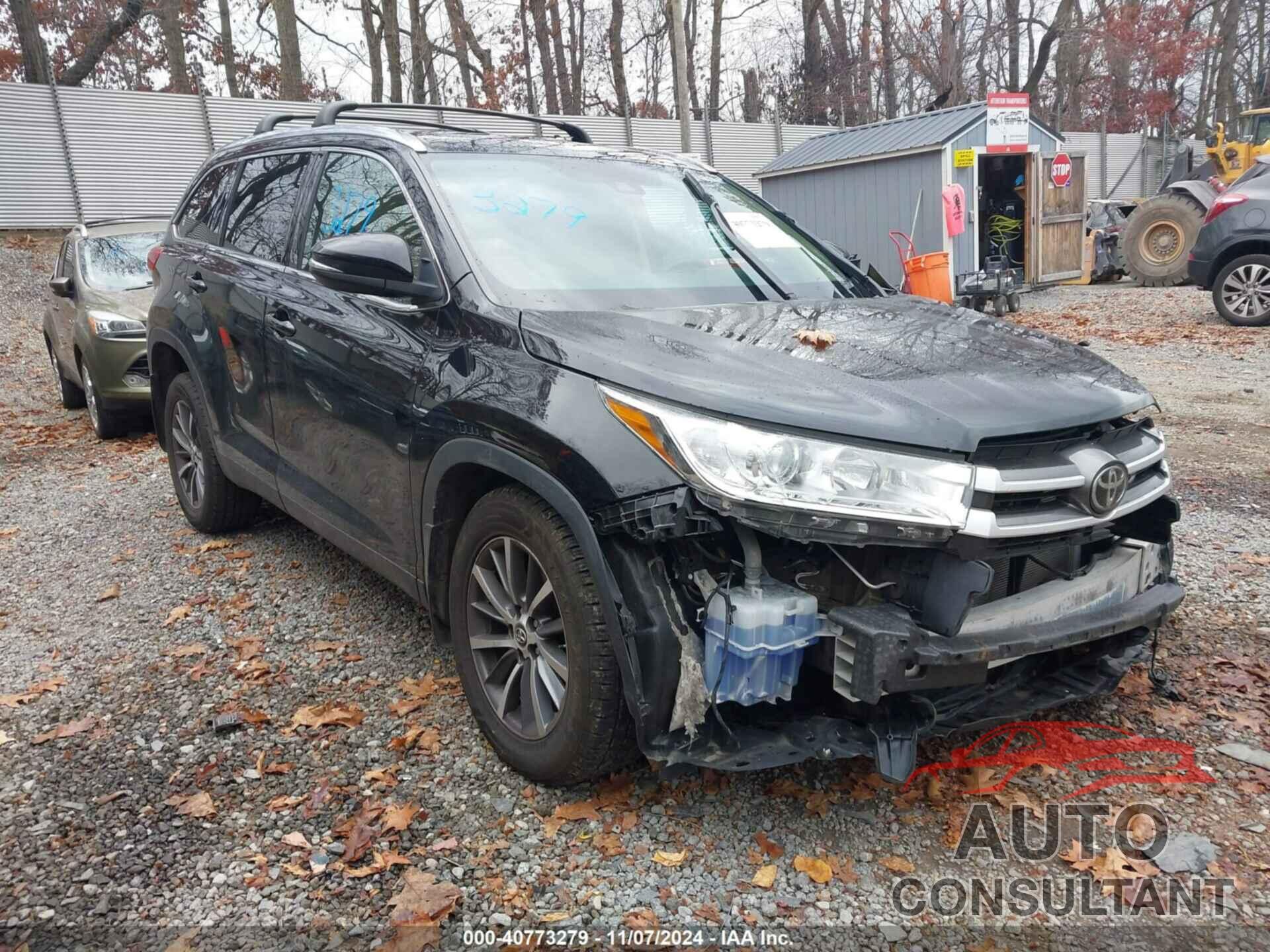 TOYOTA HIGHLANDER 2019 - 5TDJZRFH0KS617099