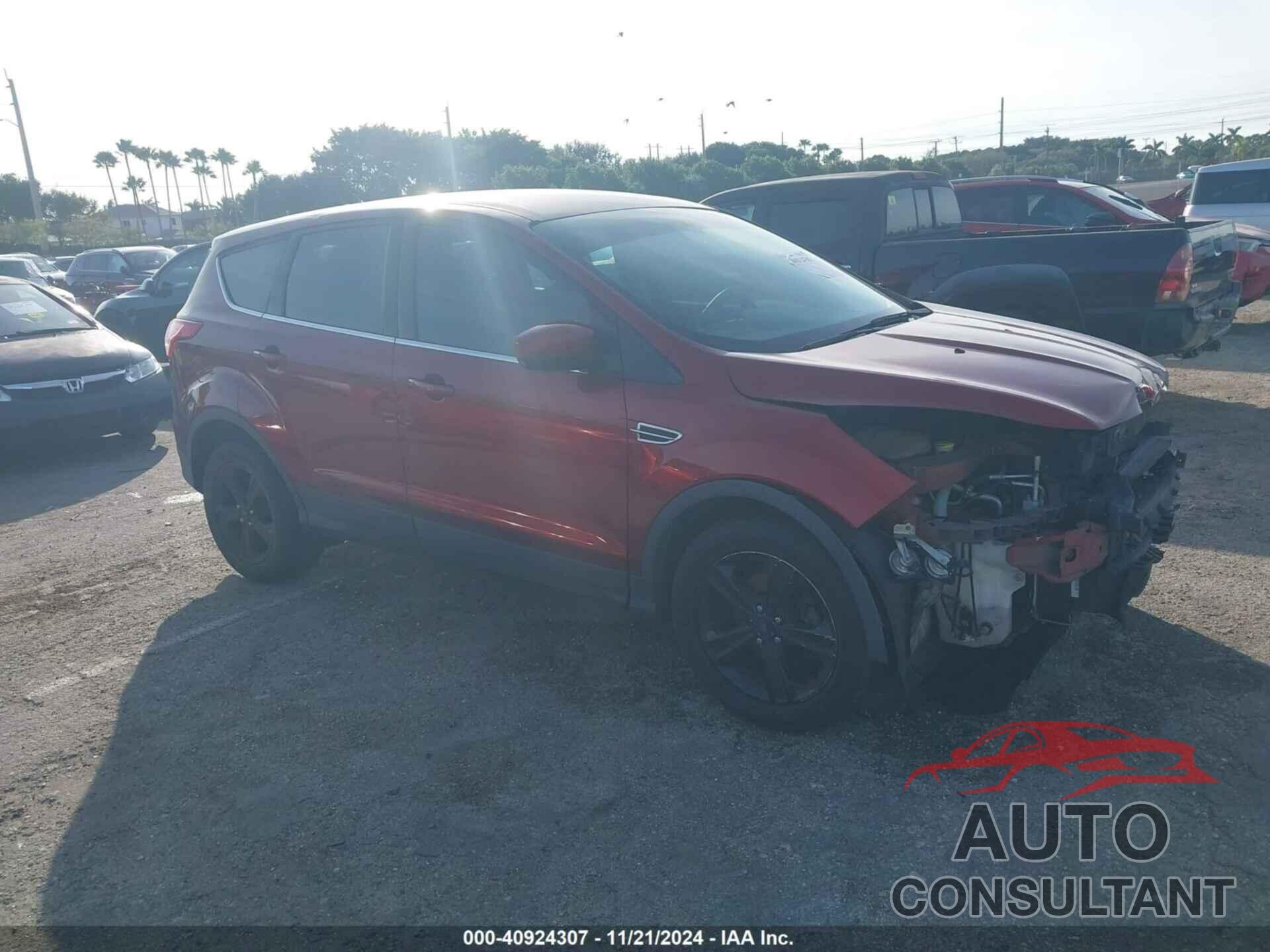 FORD ESCAPE 2015 - 1FMCU0G72FUC33640