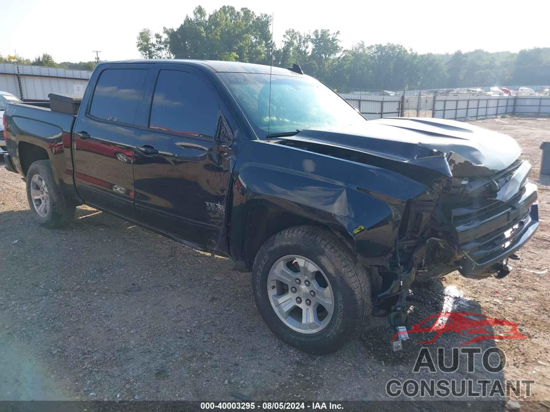 CHEVROLET SILVERADO 1500 2018 - 3GCUKREC8JG586432